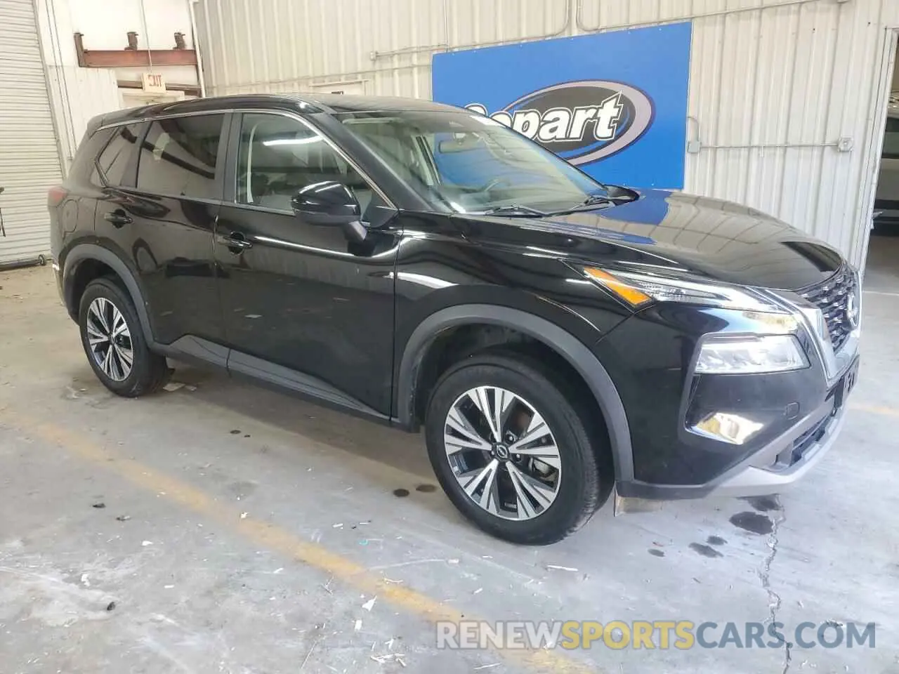 4 Photograph of a damaged car 5N1BT3BB6NC721876 NISSAN ROGUE 2022