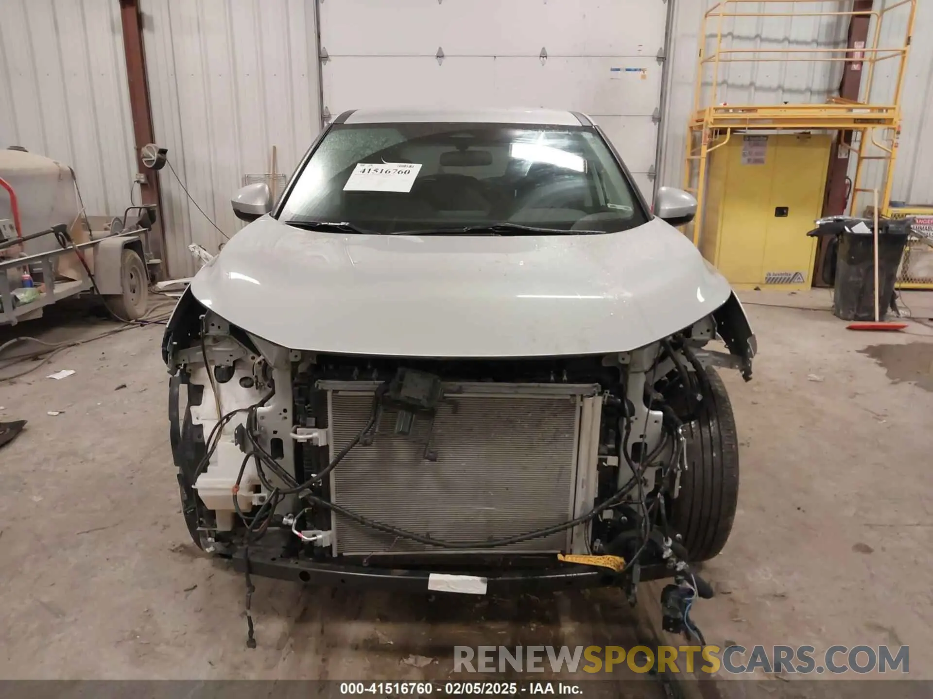 6 Photograph of a damaged car 5N1BT3BB8NC696544 NISSAN ROGUE 2022
