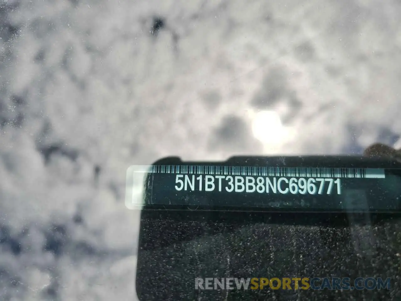 13 Photograph of a damaged car 5N1BT3BB8NC696771 NISSAN ROGUE 2022