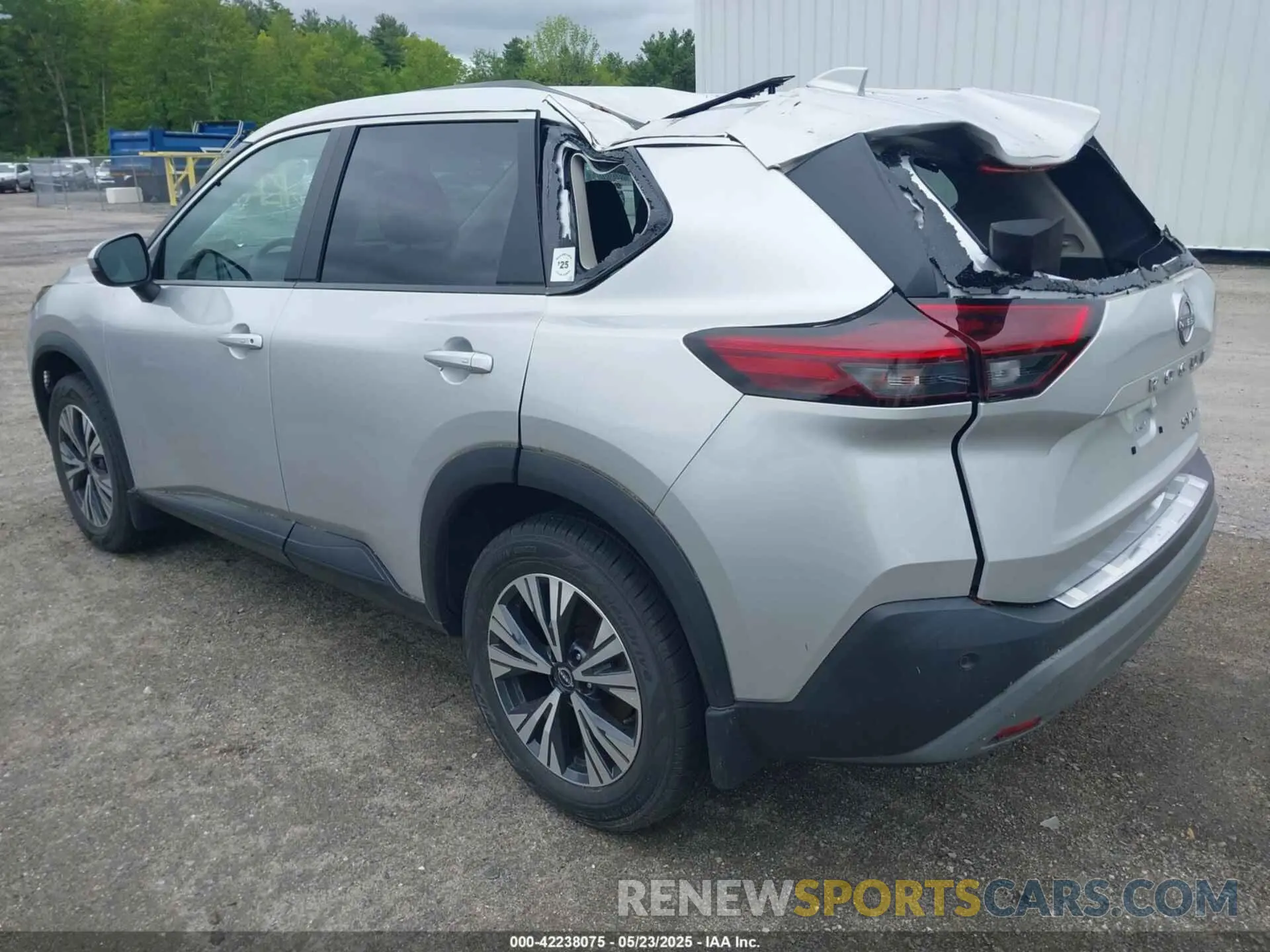 3 Photograph of a damaged car 5N1BT3BB8NC714959 NISSAN ROGUE 2022
