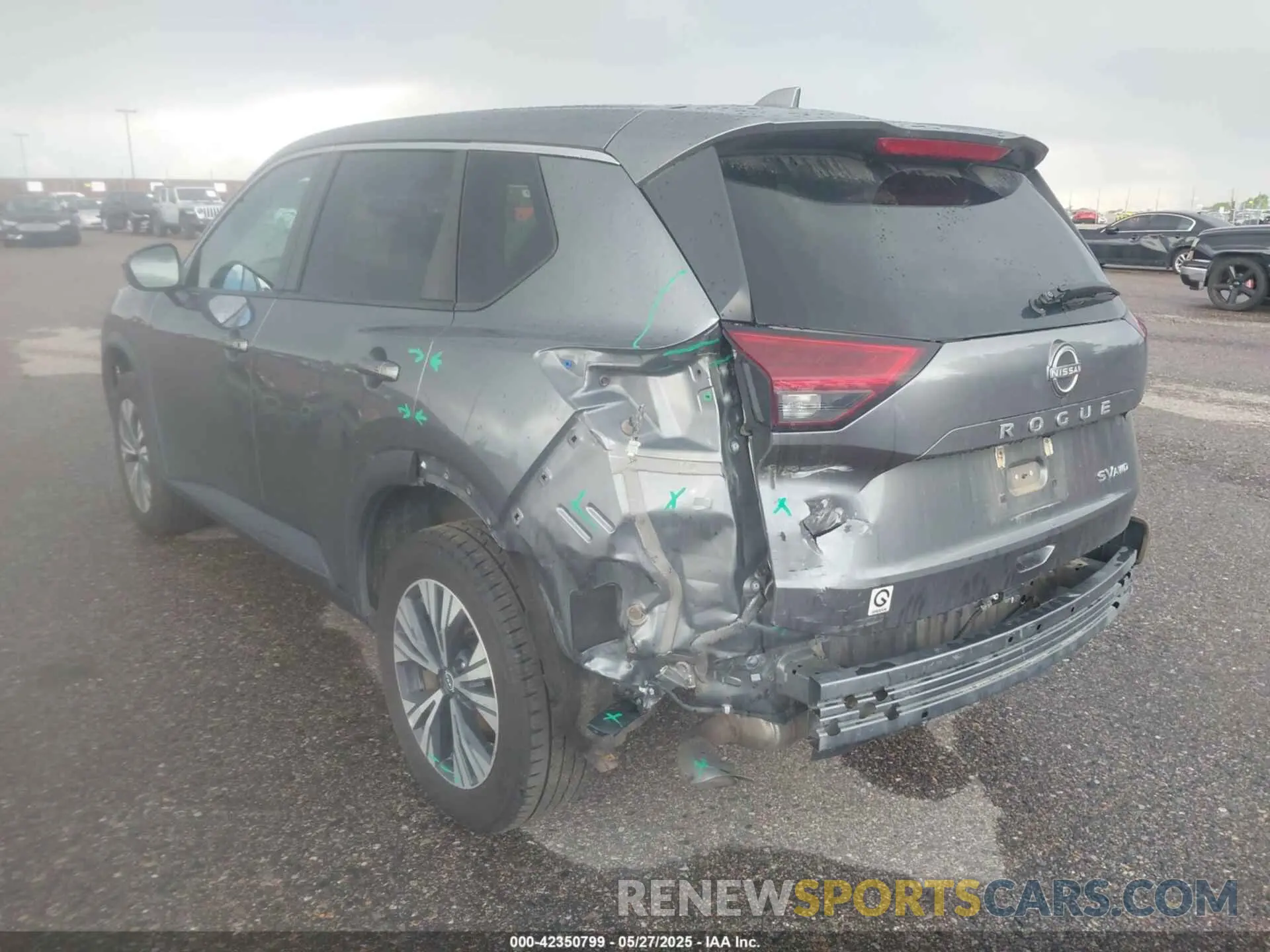 3 Photograph of a damaged car 5N1BT3BB9NC671121 NISSAN ROGUE 2022