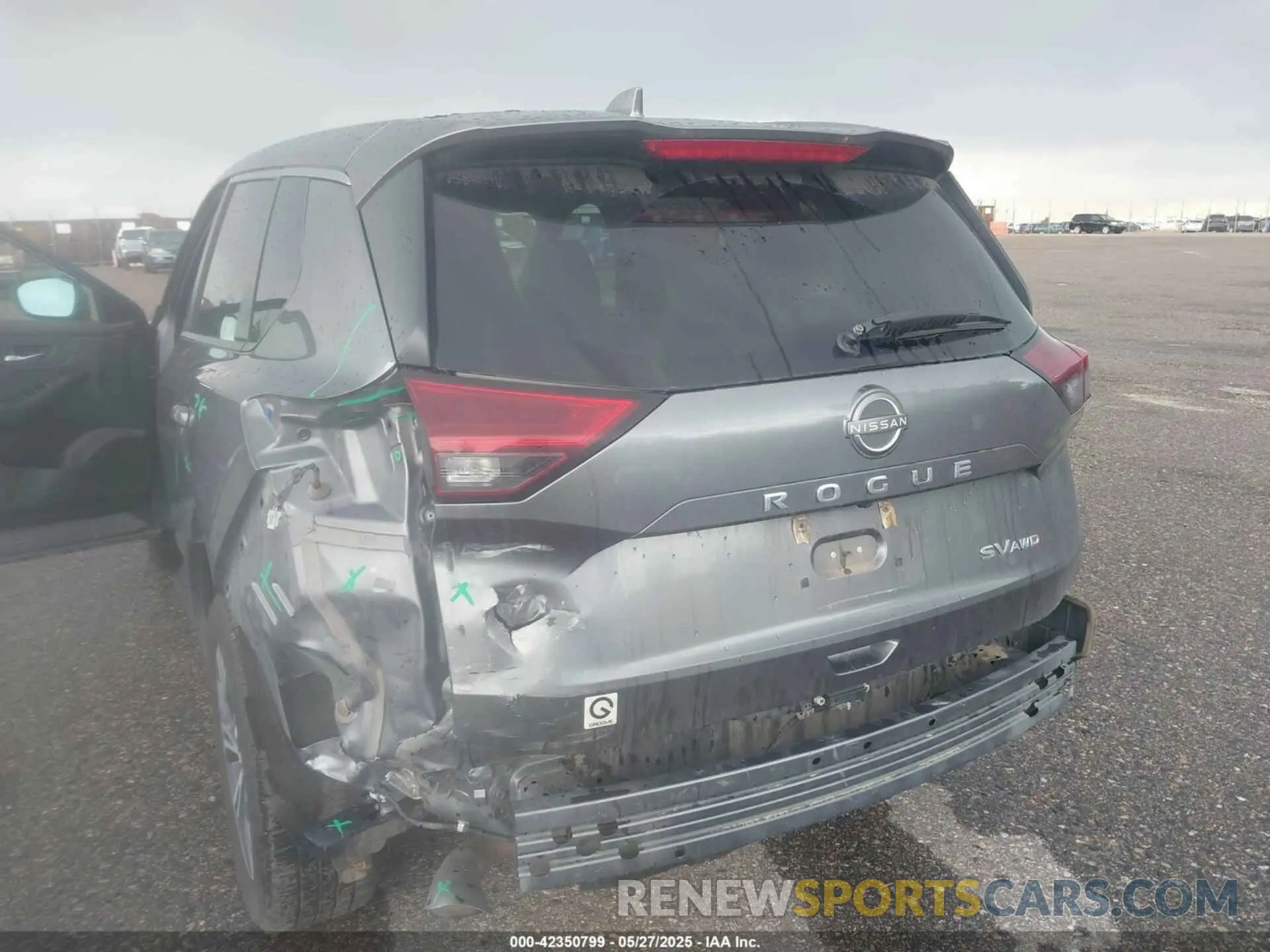 6 Photograph of a damaged car 5N1BT3BB9NC671121 NISSAN ROGUE 2022