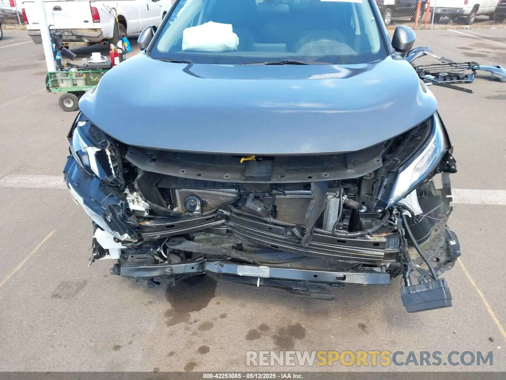 6 Photograph of a damaged car 5N1BT3BB9NC677677 NISSAN ROGUE 2022