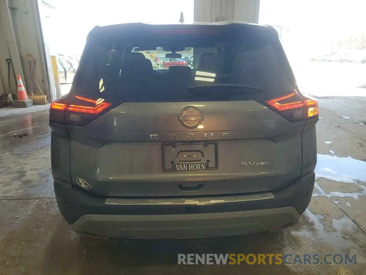 6 Photograph of a damaged car 5N1BT3BB9NC681552 NISSAN ROGUE 2022