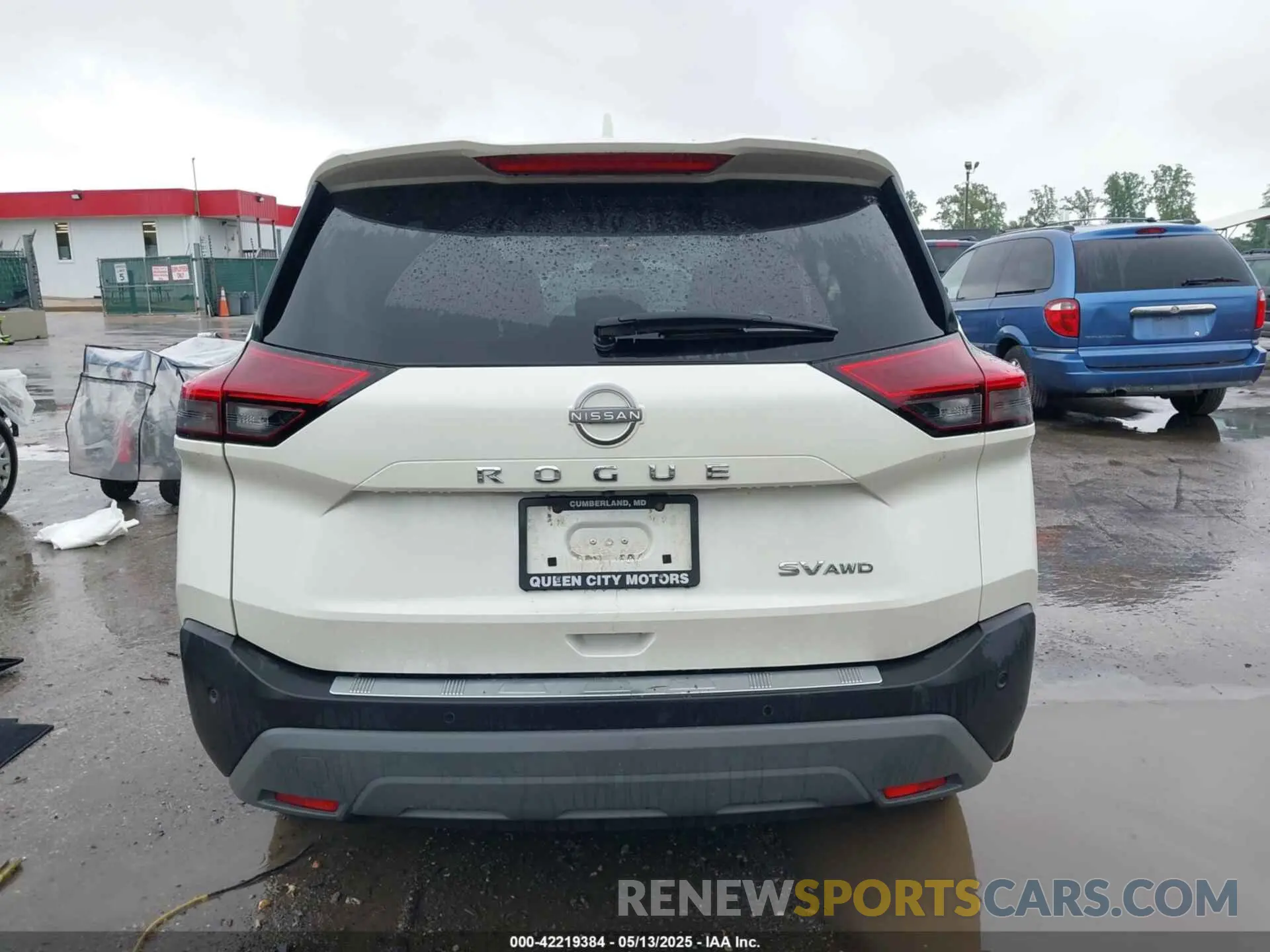17 Photograph of a damaged car 5N1BT3BB9NC705641 NISSAN ROGUE 2022