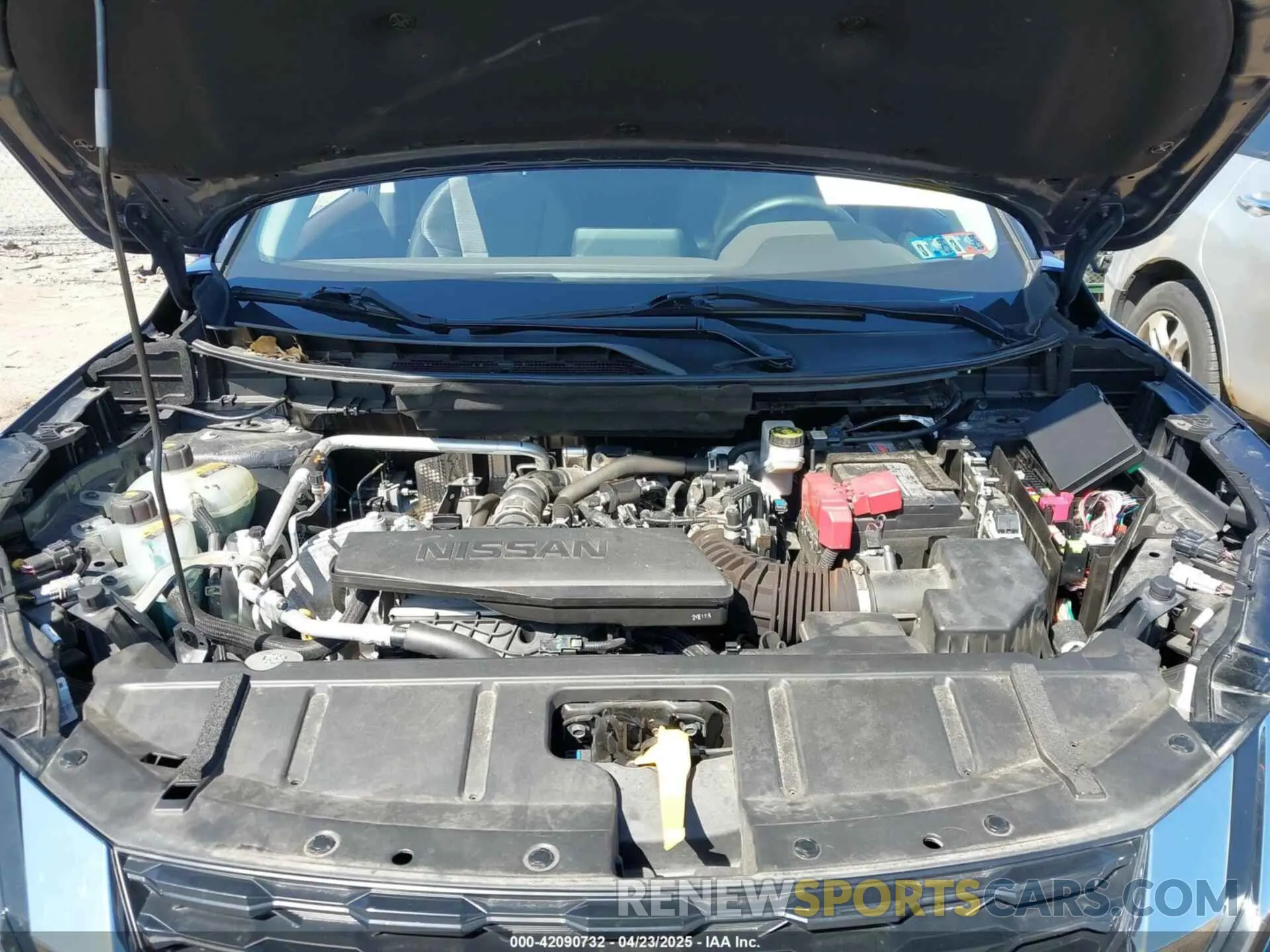 10 Photograph of a damaged car 5N1BT3BB9NC709303 NISSAN ROGUE 2022