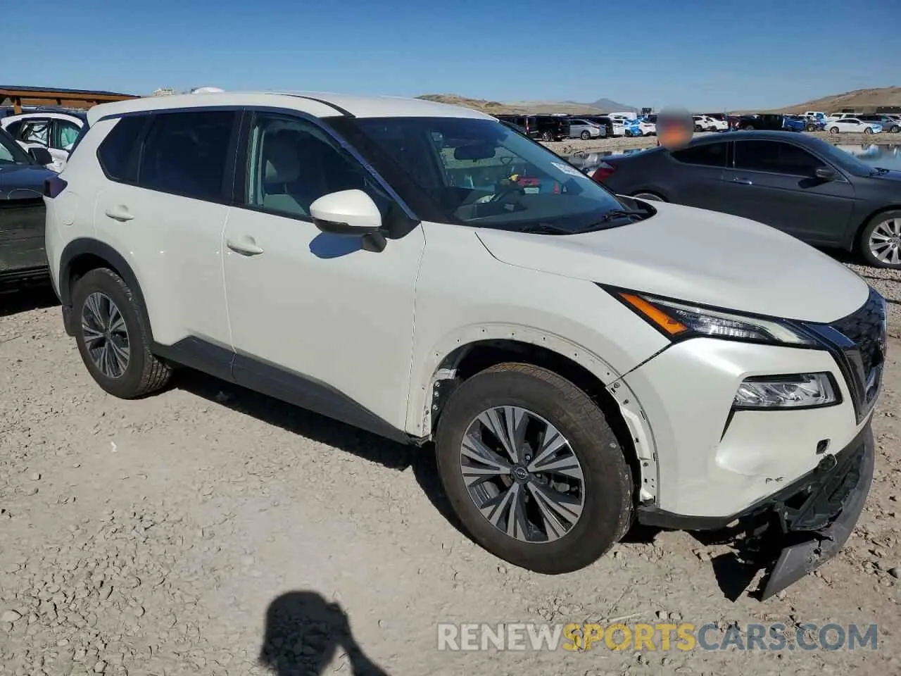 4 Photograph of a damaged car 5N1BT3BB9NC729311 NISSAN ROGUE 2022