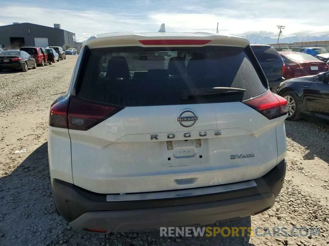 6 Photograph of a damaged car 5N1BT3BB9NC729311 NISSAN ROGUE 2022