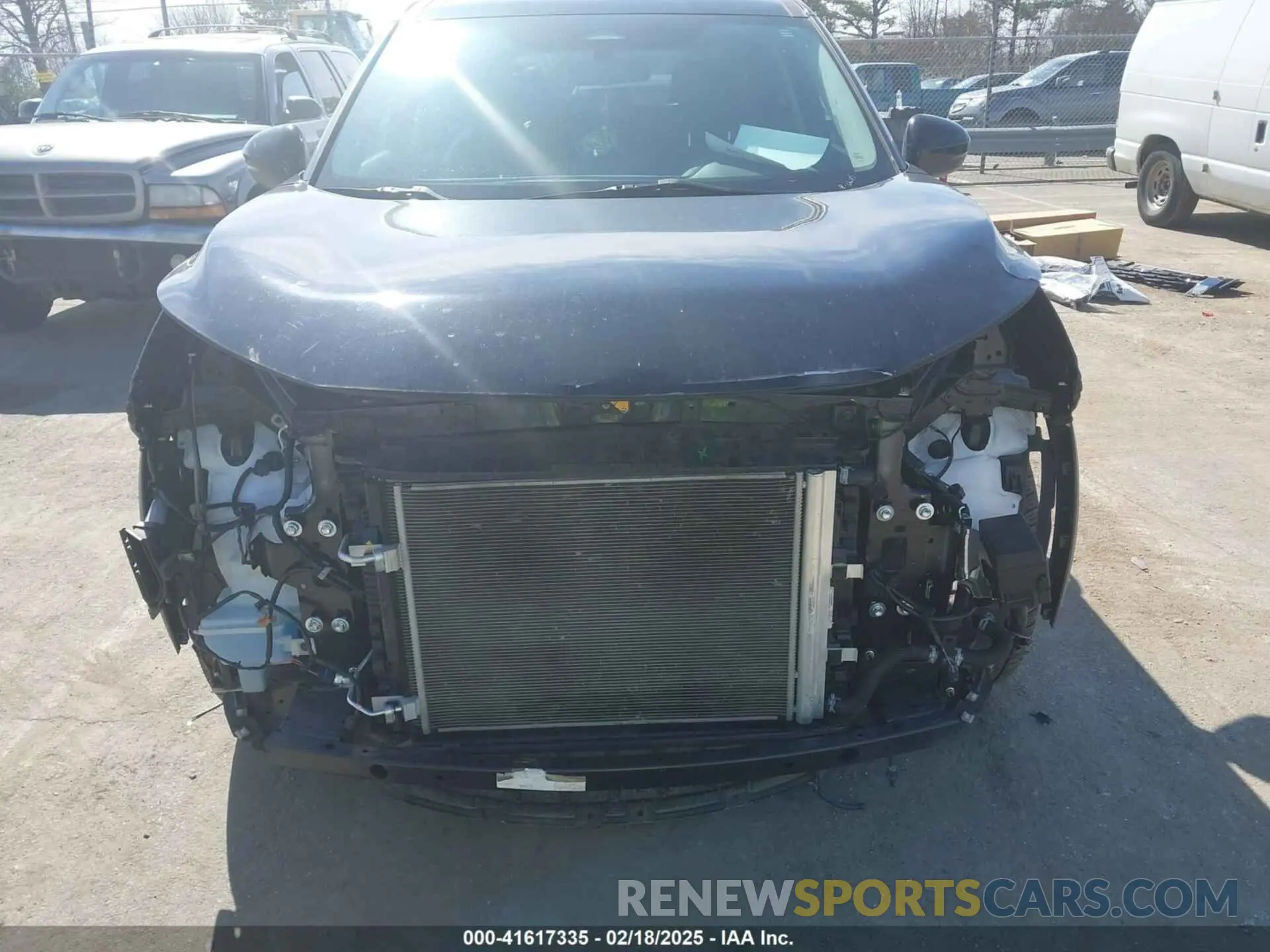 6 Photograph of a damaged car 5N1BT3BBXNC692754 NISSAN ROGUE 2022