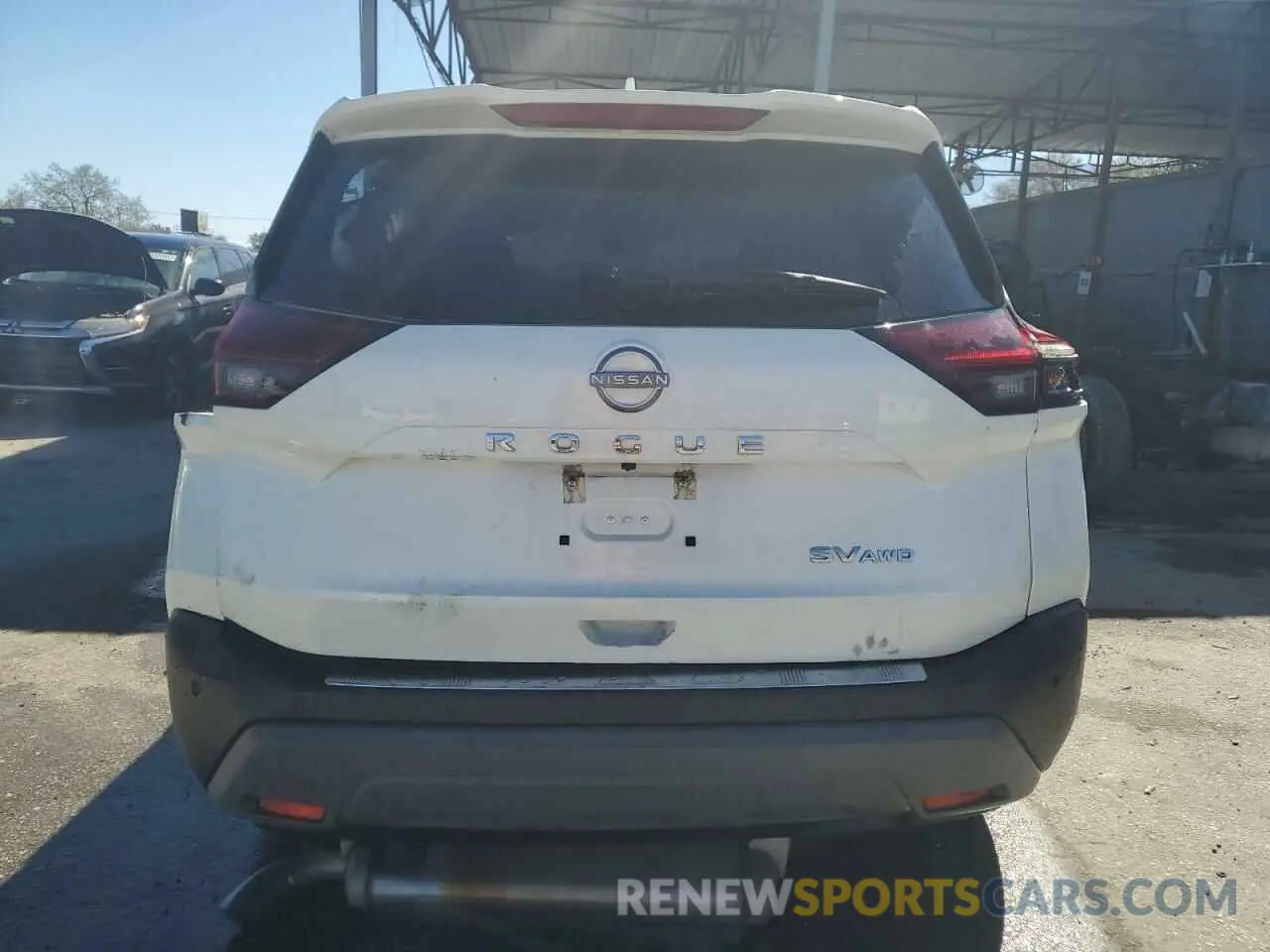 6 Photograph of a damaged car 5N1BT3BBXNC725302 NISSAN ROGUE 2022
