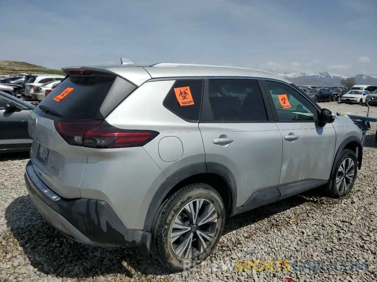 3 Photograph of a damaged car 5N1BT3BBXNC732346 NISSAN ROGUE 2022