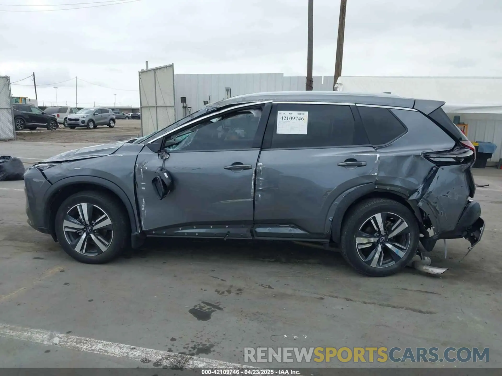 14 Photograph of a damaged car 5N1BT3CA3NC713269 NISSAN ROGUE 2022
