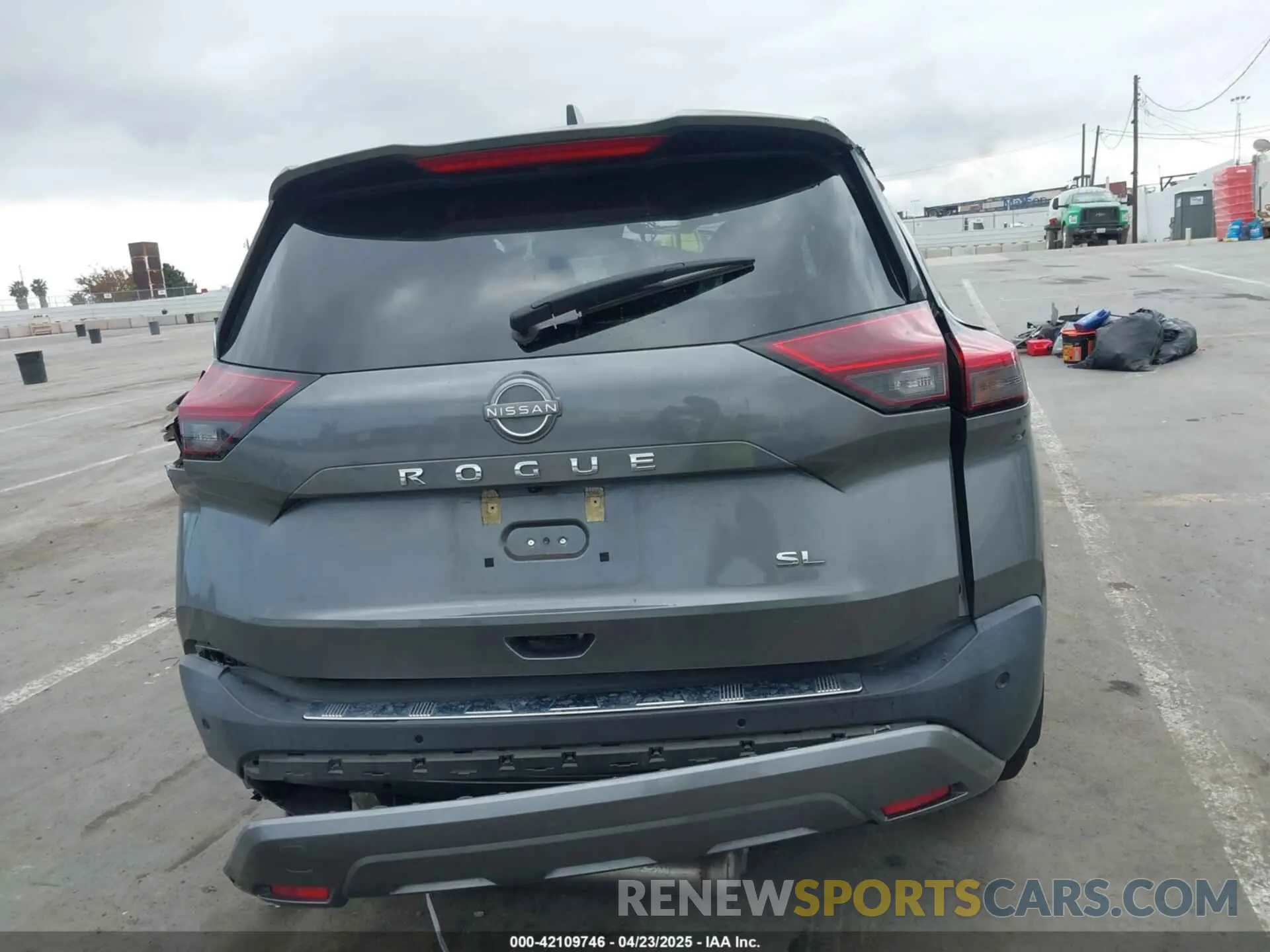16 Photograph of a damaged car 5N1BT3CA3NC713269 NISSAN ROGUE 2022