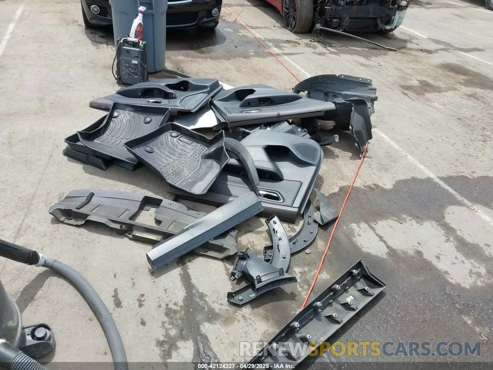 12 Photograph of a damaged car 5N1BT3CA3NC716219 NISSAN ROGUE 2022