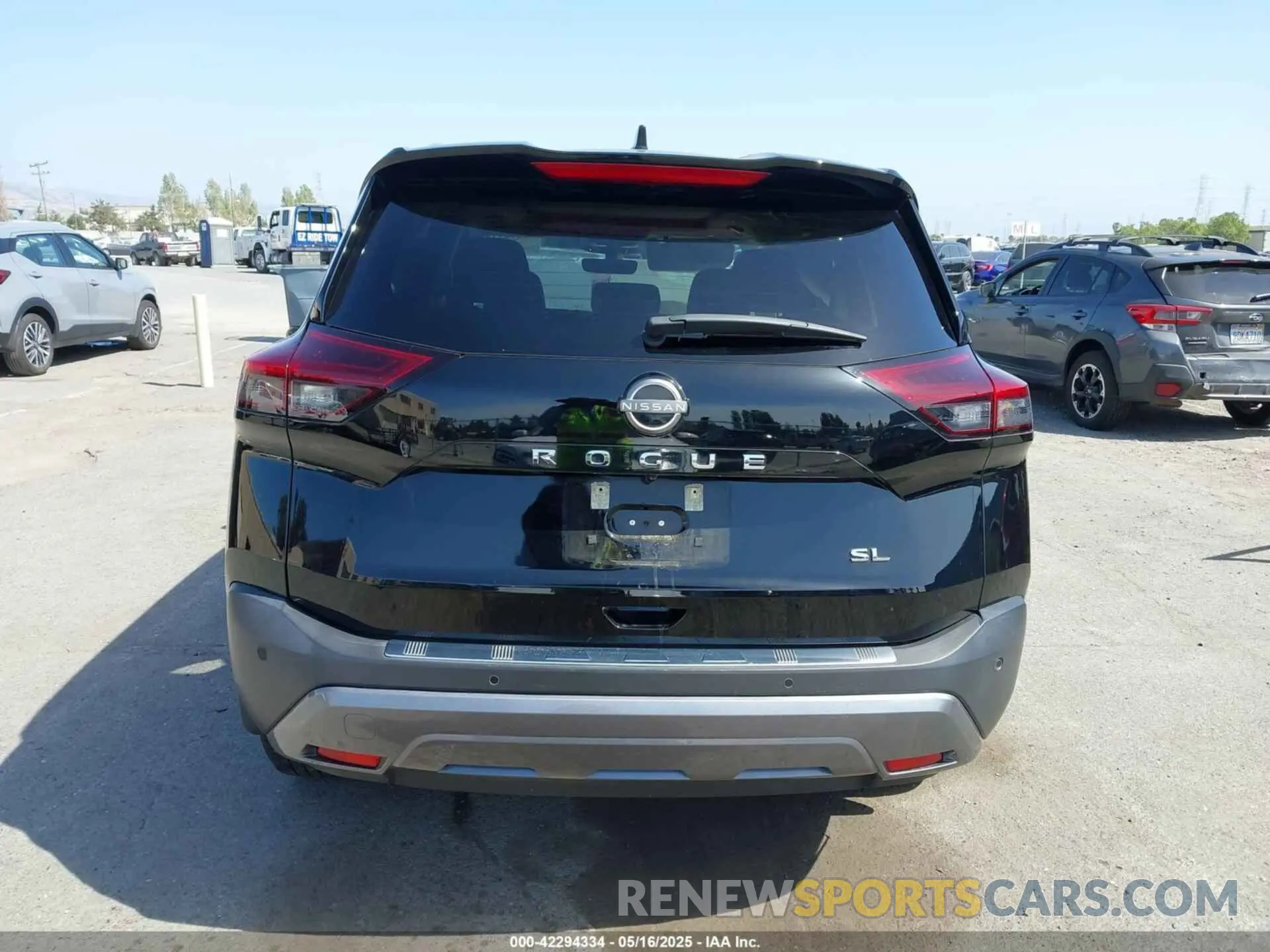 15 Photograph of a damaged car 5N1BT3CA4NC695090 NISSAN ROGUE 2022