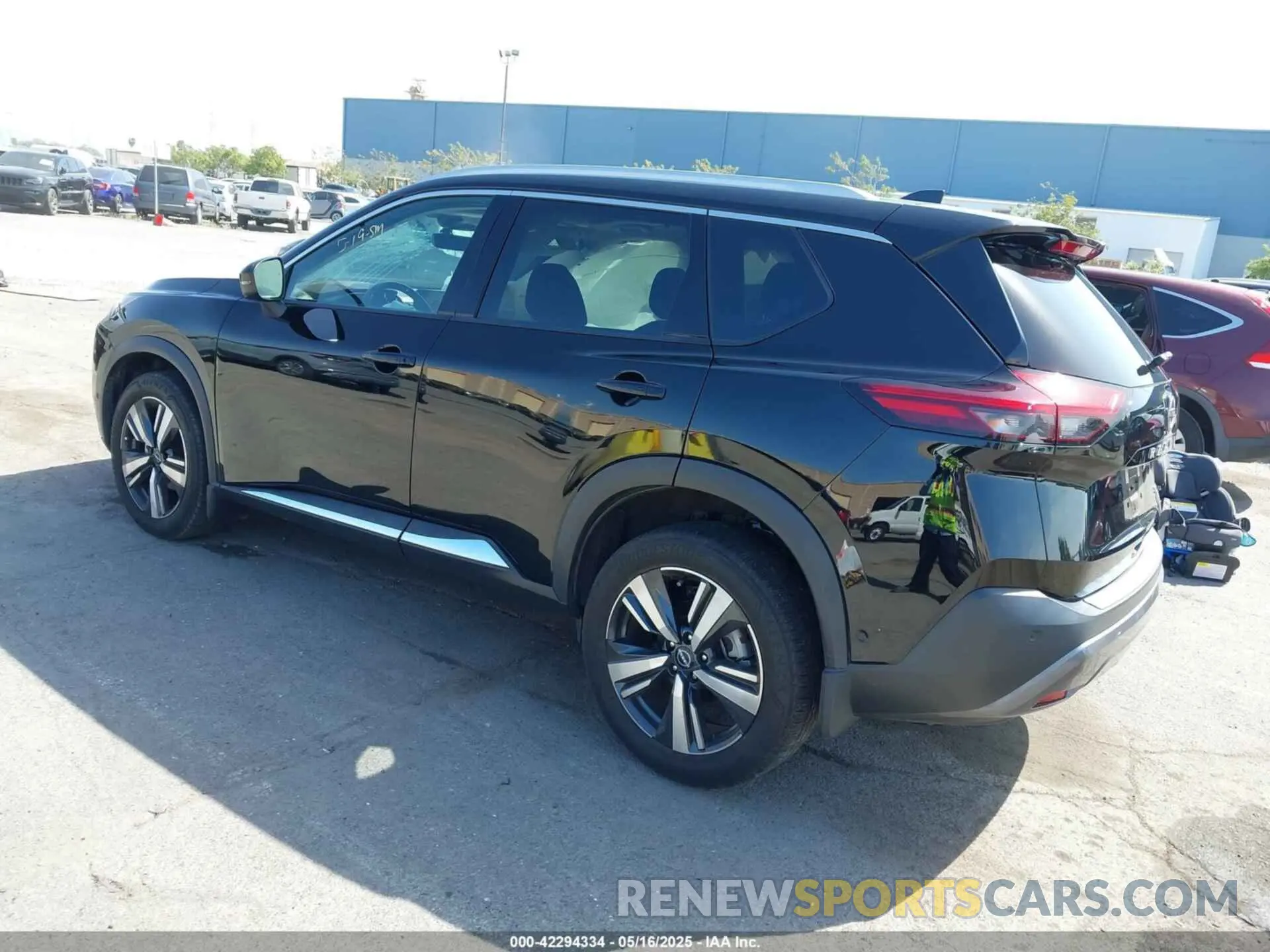 3 Photograph of a damaged car 5N1BT3CA4NC695090 NISSAN ROGUE 2022