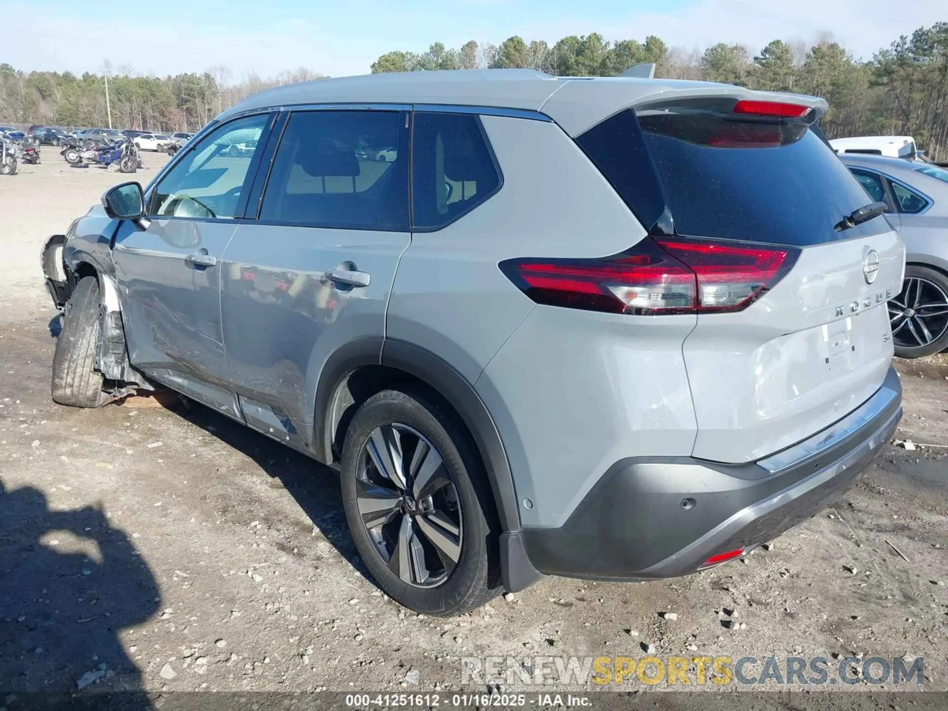 3 Photograph of a damaged car 5N1BT3CAXNC690993 NISSAN ROGUE 2022