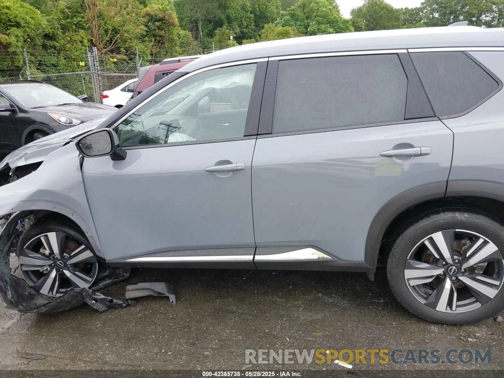 14 Photograph of a damaged car 5N1BT3CAXNC716010 NISSAN ROGUE 2022