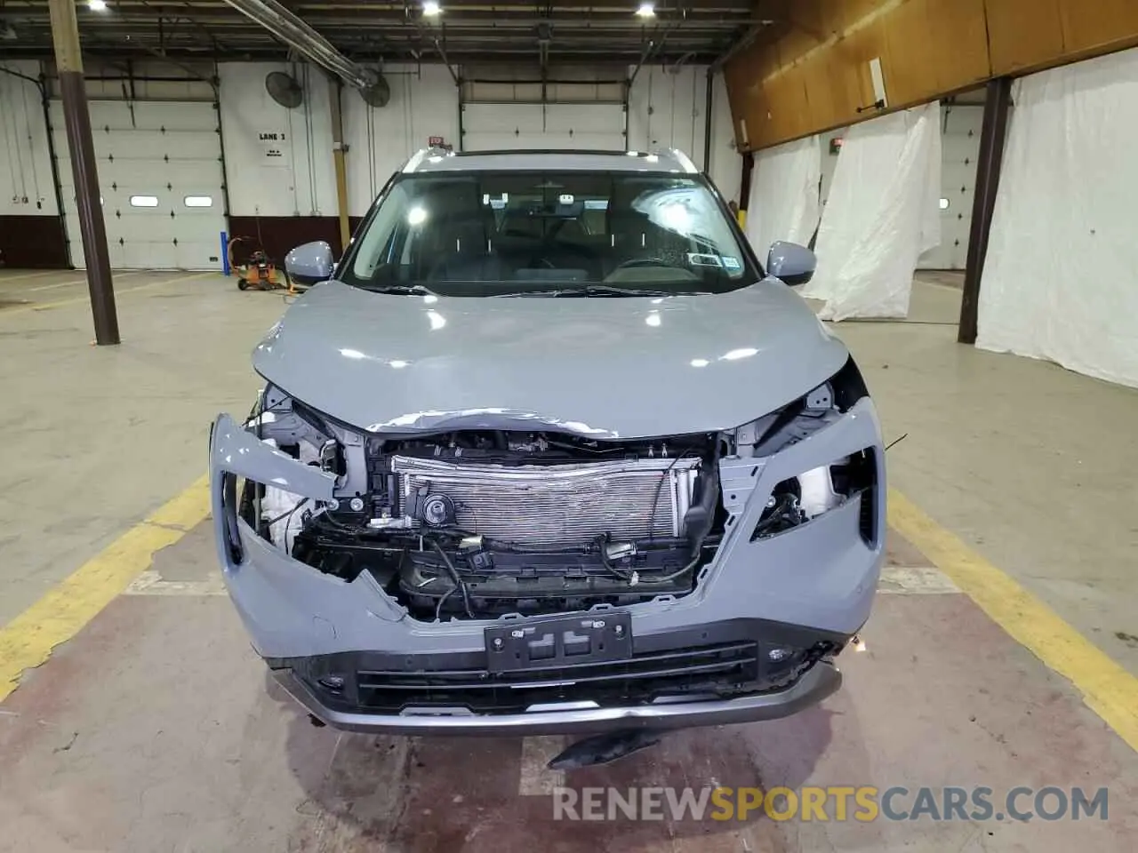 5 Photograph of a damaged car 5N1BT3CB2NC702580 NISSAN ROGUE 2022