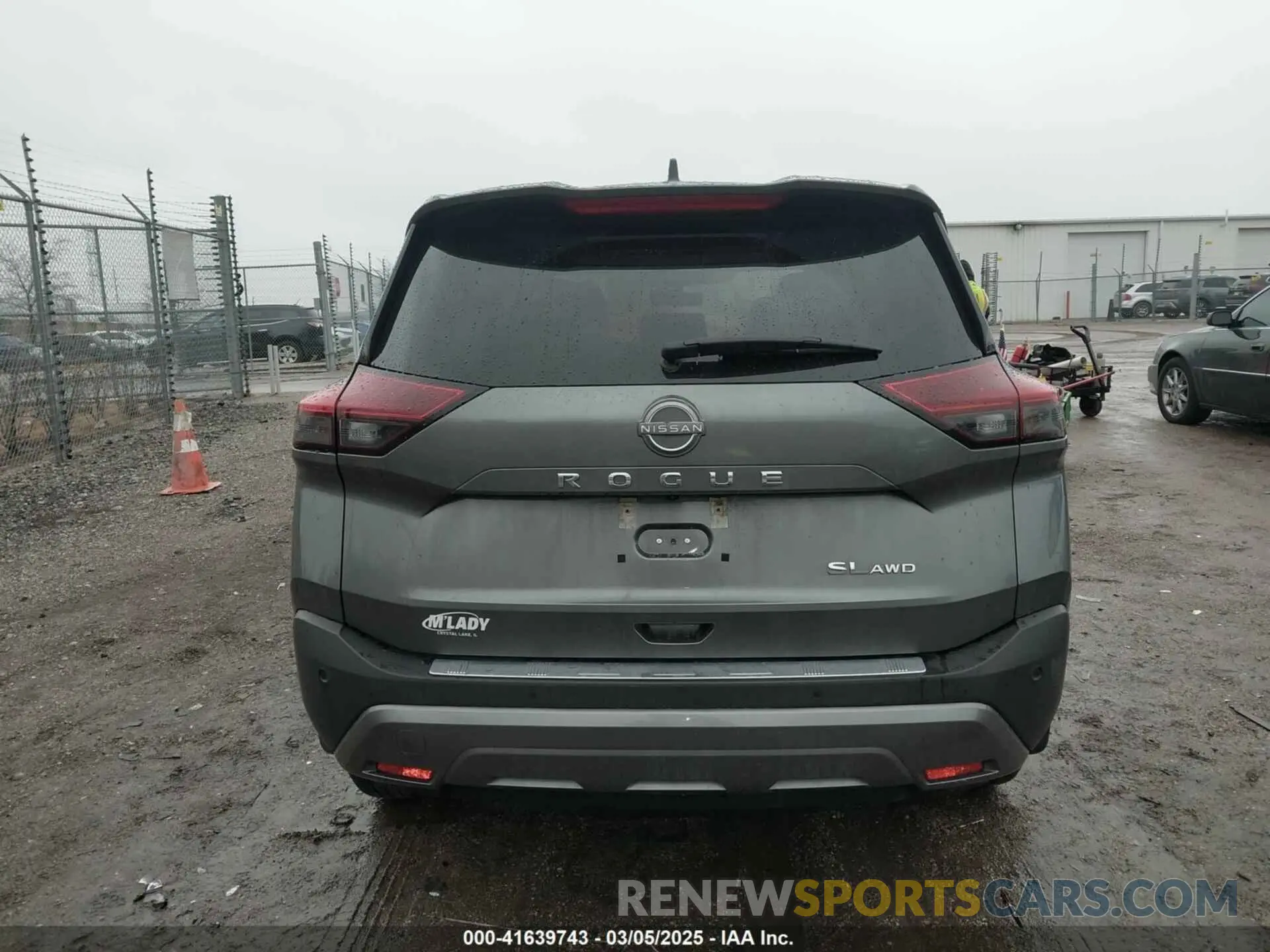 17 Photograph of a damaged car 5N1BT3CB9NC717447 NISSAN ROGUE 2022