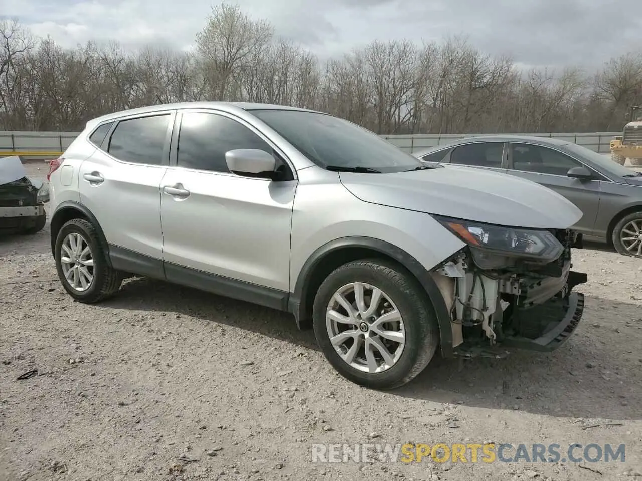 4 Photograph of a damaged car JN1BJ1AV9NW582080 NISSAN ROGUE 2022
