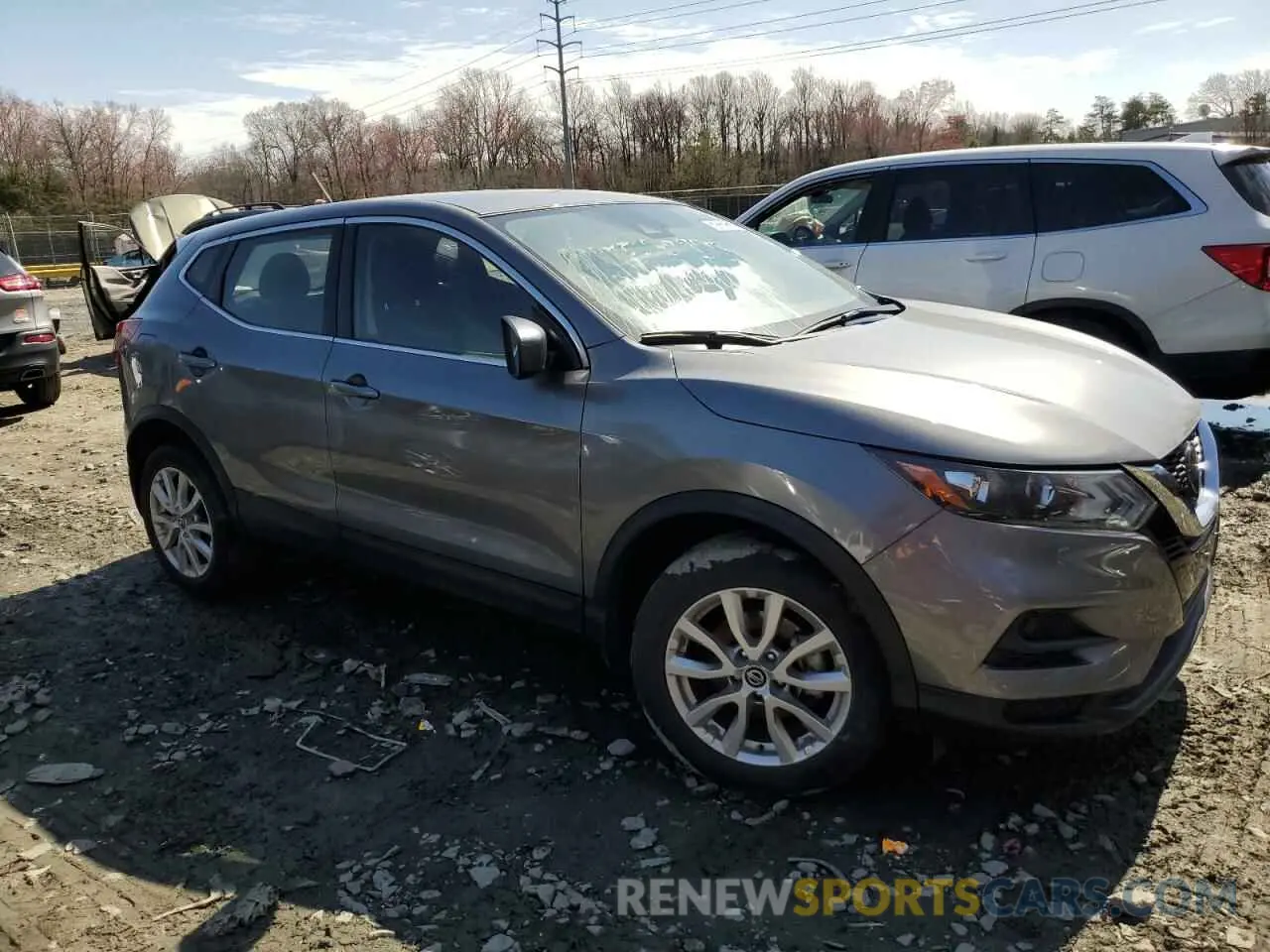 4 Photograph of a damaged car JN1BJ1AVXNW341242 NISSAN ROGUE 2022
