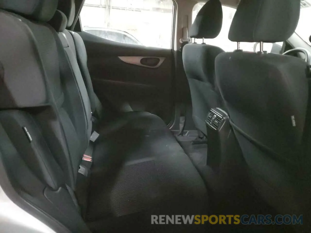 10 Photograph of a damaged car JN1BJ1AVXNW347963 NISSAN ROGUE 2022