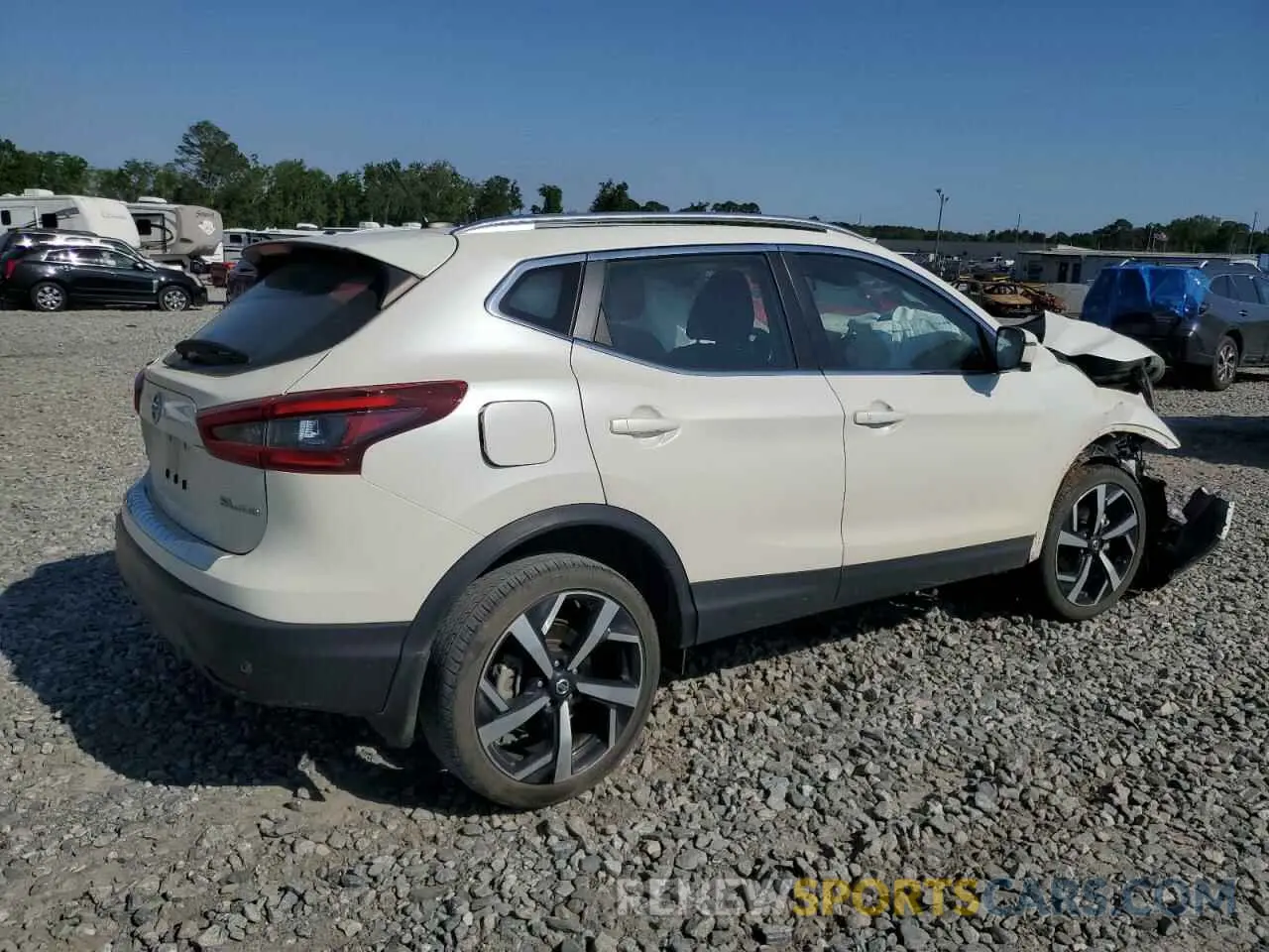 3 Photograph of a damaged car JN1BJ1CW4NW499050 NISSAN ROGUE 2022