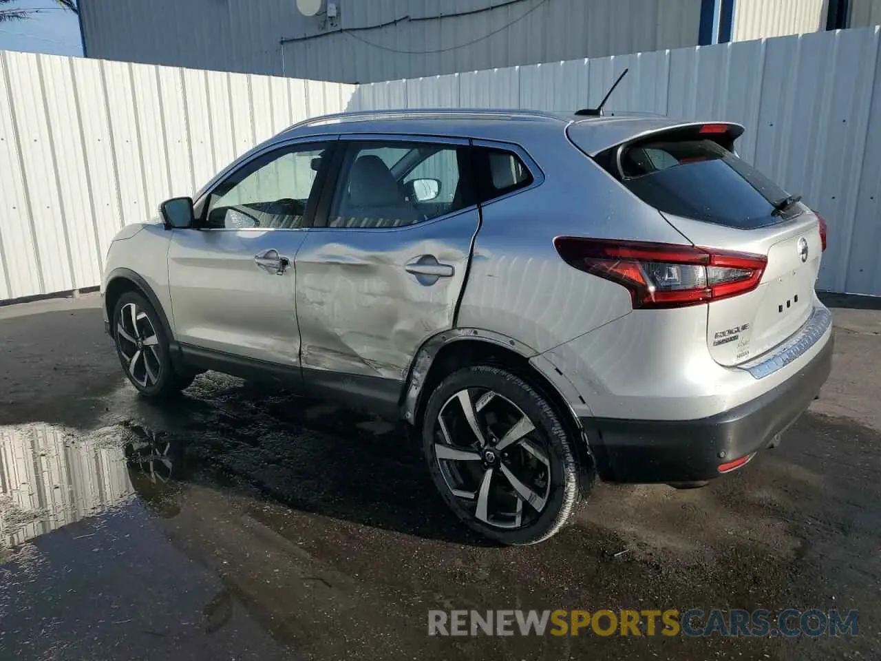 2 Photograph of a damaged car JN1BJ1CW5NW485576 NISSAN ROGUE 2022