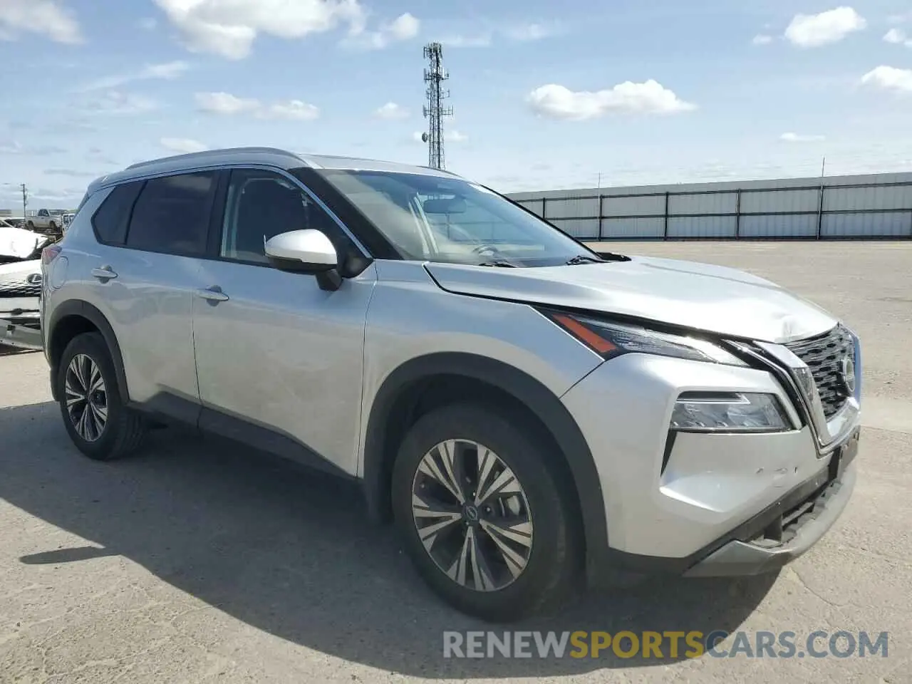 4 Photograph of a damaged car JN8BT3BA4NW042140 NISSAN ROGUE 2022