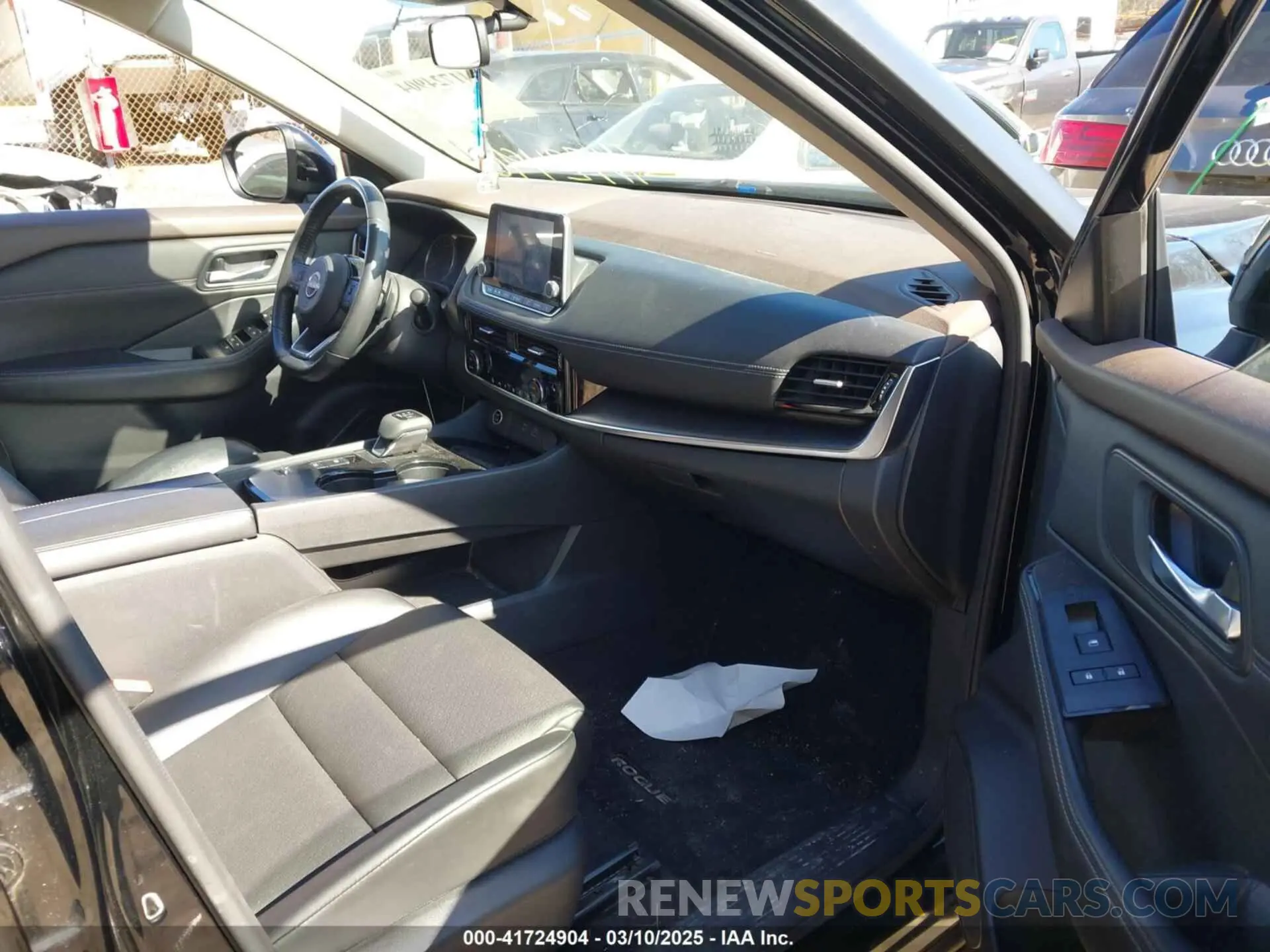5 Photograph of a damaged car JN8BT3BA7NW041516 NISSAN ROGUE 2022