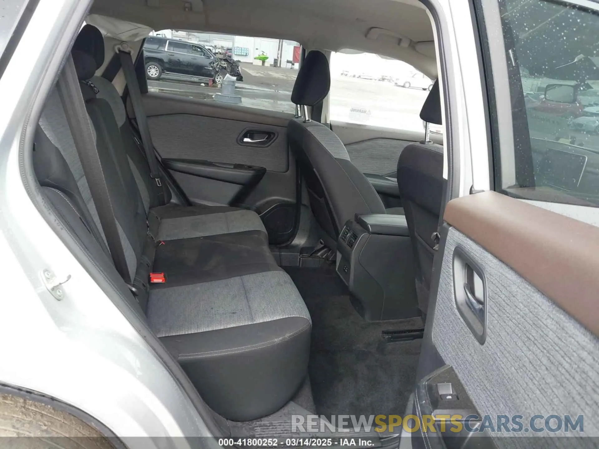 8 Photograph of a damaged car JN8BT3BAXNW043261 NISSAN ROGUE 2022