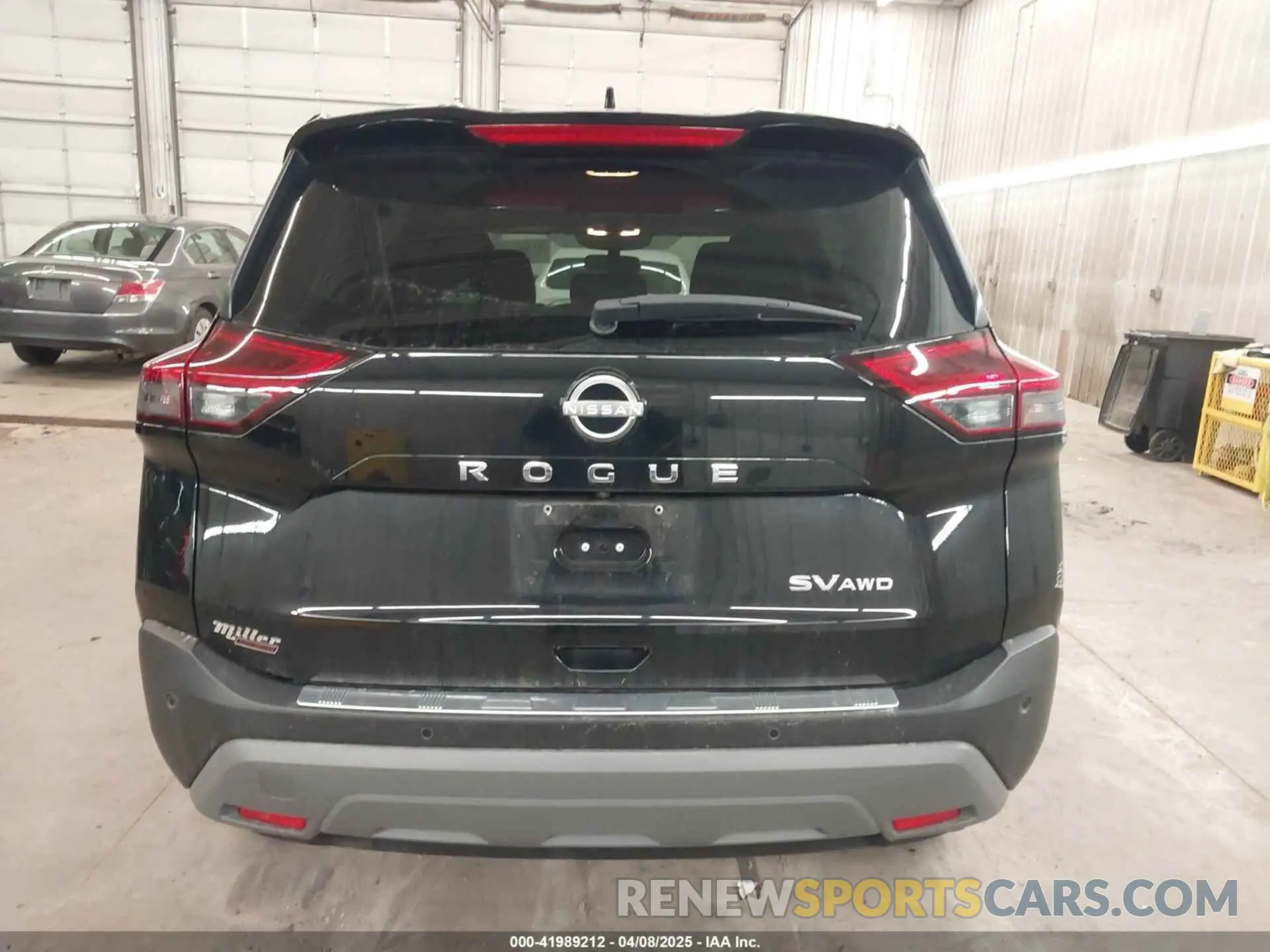 17 Photograph of a damaged car JN8BT3BB4NW333424 NISSAN ROGUE 2022