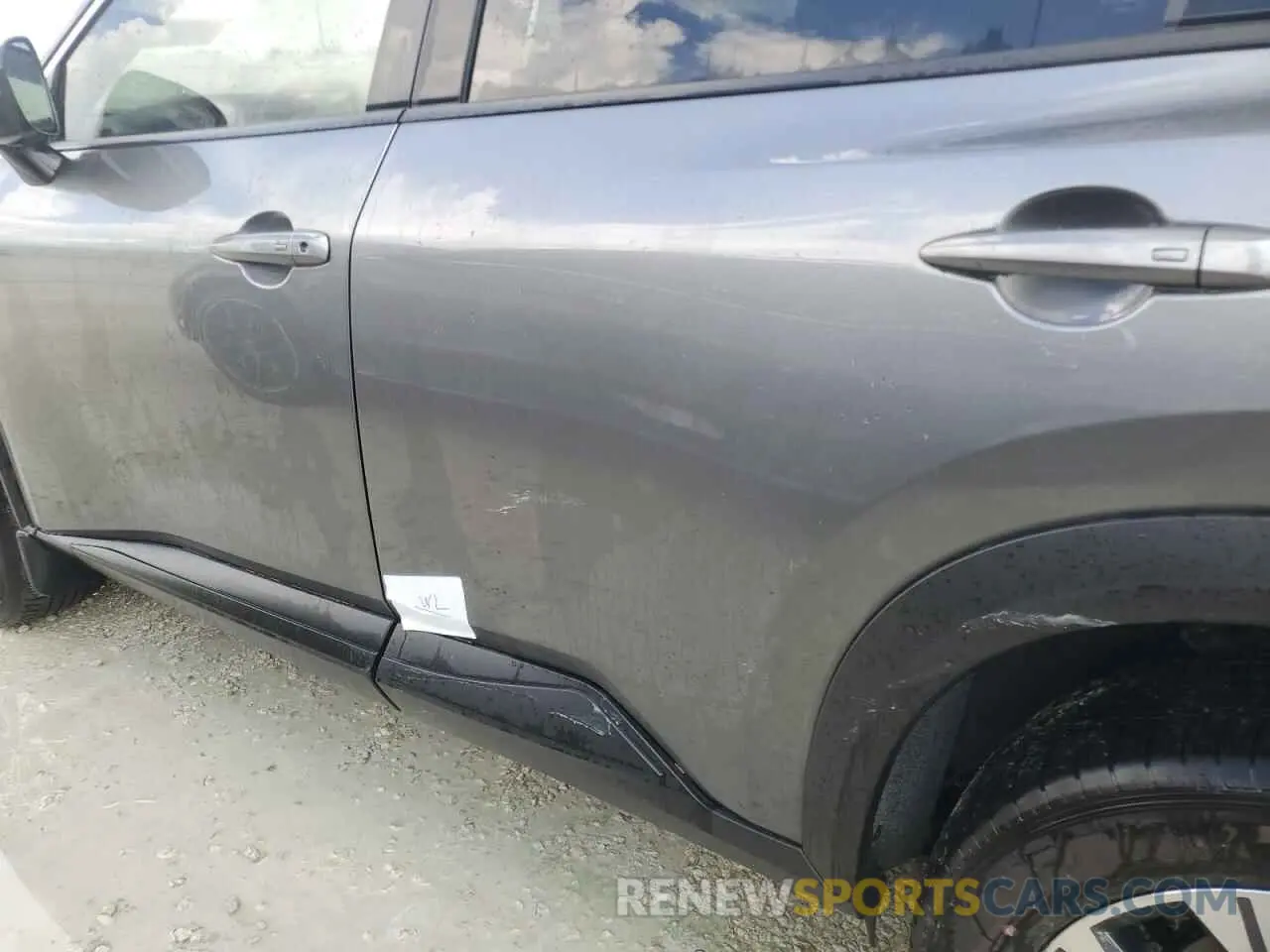 13 Photograph of a damaged car JN8BT3BB4NW335769 NISSAN ROGUE 2022