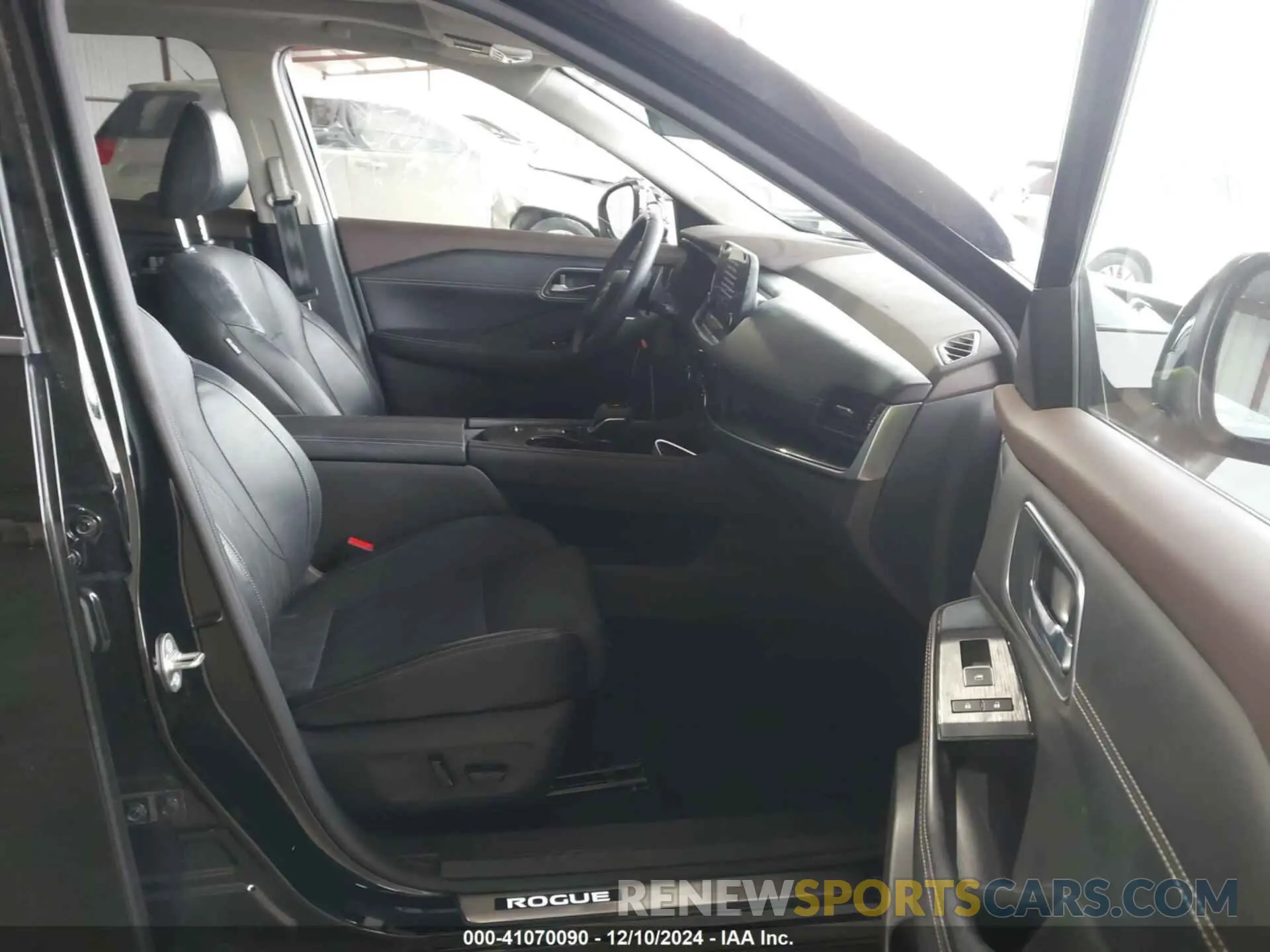 5 Photograph of a damaged car JN8BT3DC0NW120363 NISSAN ROGUE 2022