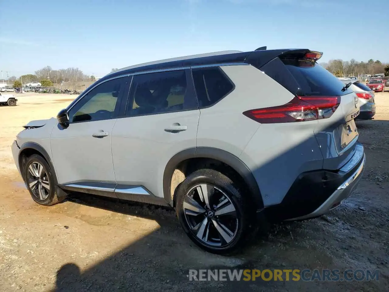 2 Photograph of a damaged car JN8BT3DC1NW118007 NISSAN ROGUE 2022