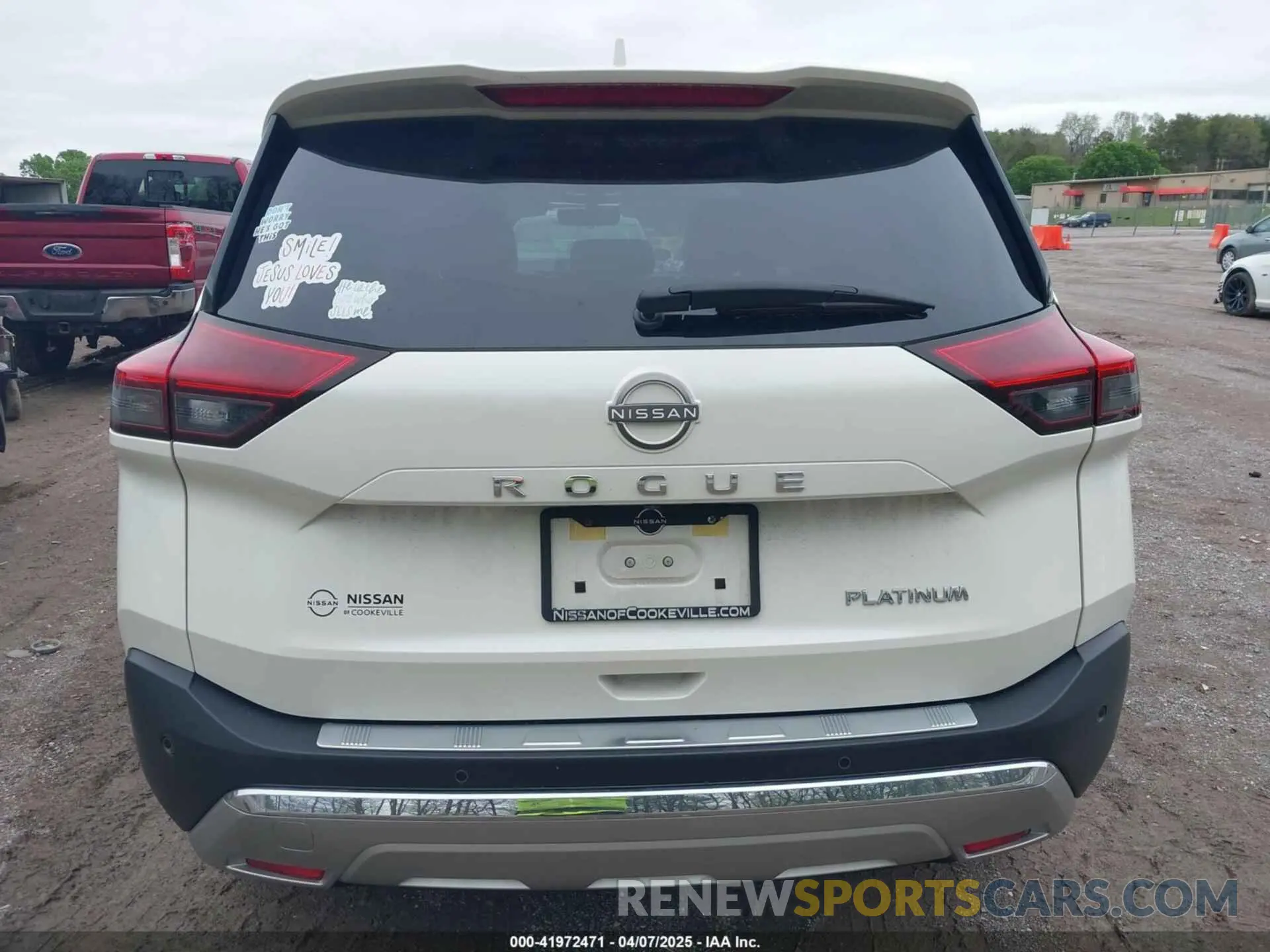16 Photograph of a damaged car JN8BT3DC3NW118977 NISSAN ROGUE 2022