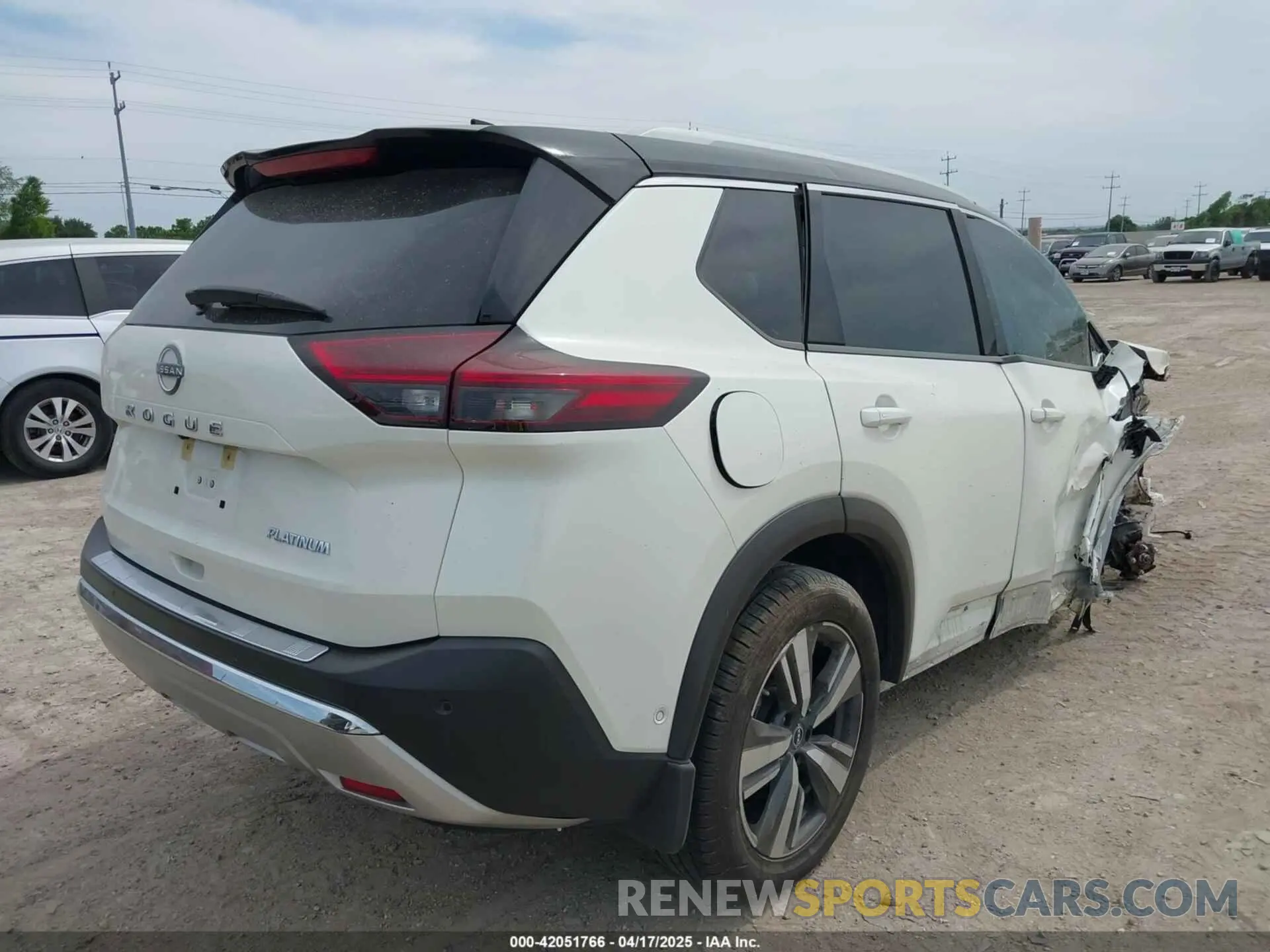 4 Photograph of a damaged car JN8BT3DC8NW119753 NISSAN ROGUE 2022