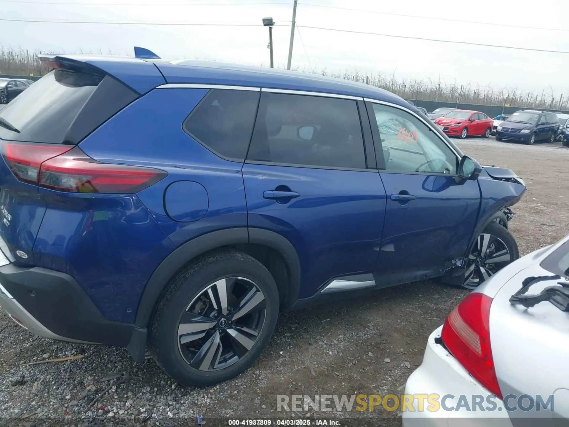 13 Photograph of a damaged car JN8BT3DD8NW270407 NISSAN ROGUE 2022