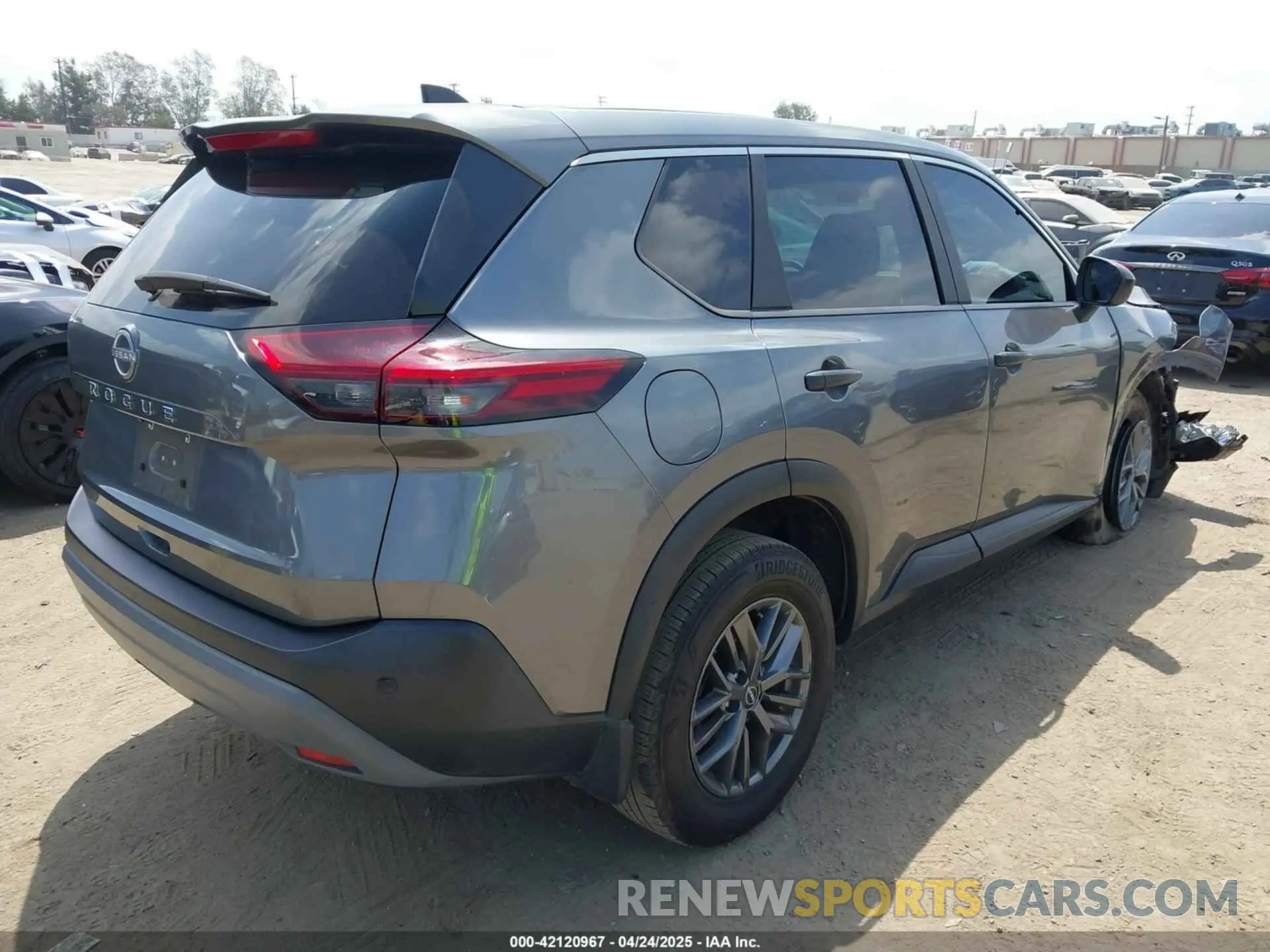 4 Photograph of a damaged car 5N1BT3AA0PC883028 NISSAN ROGUE 2023