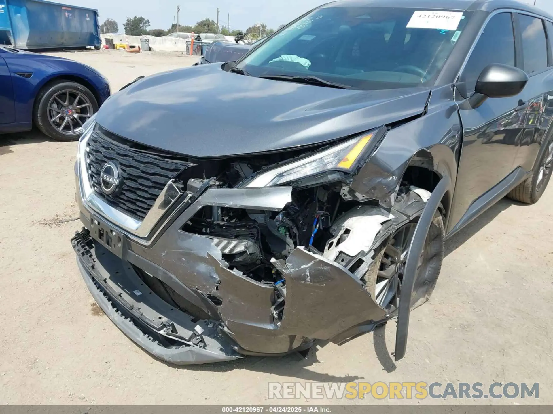 6 Photograph of a damaged car 5N1BT3AA0PC883028 NISSAN ROGUE 2023