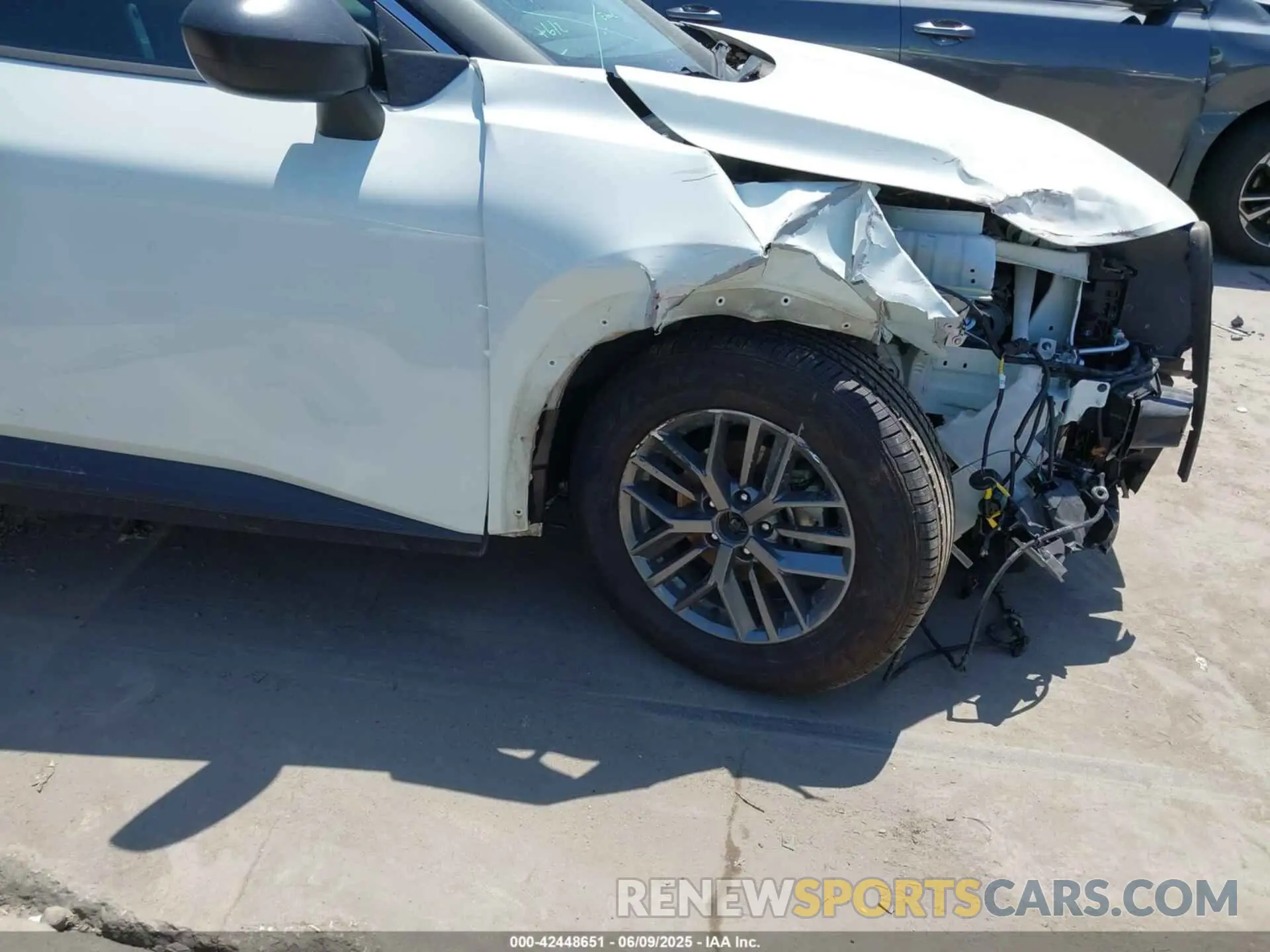 21 Photograph of a damaged car 5N1BT3AA0PC906114 NISSAN ROGUE 2023