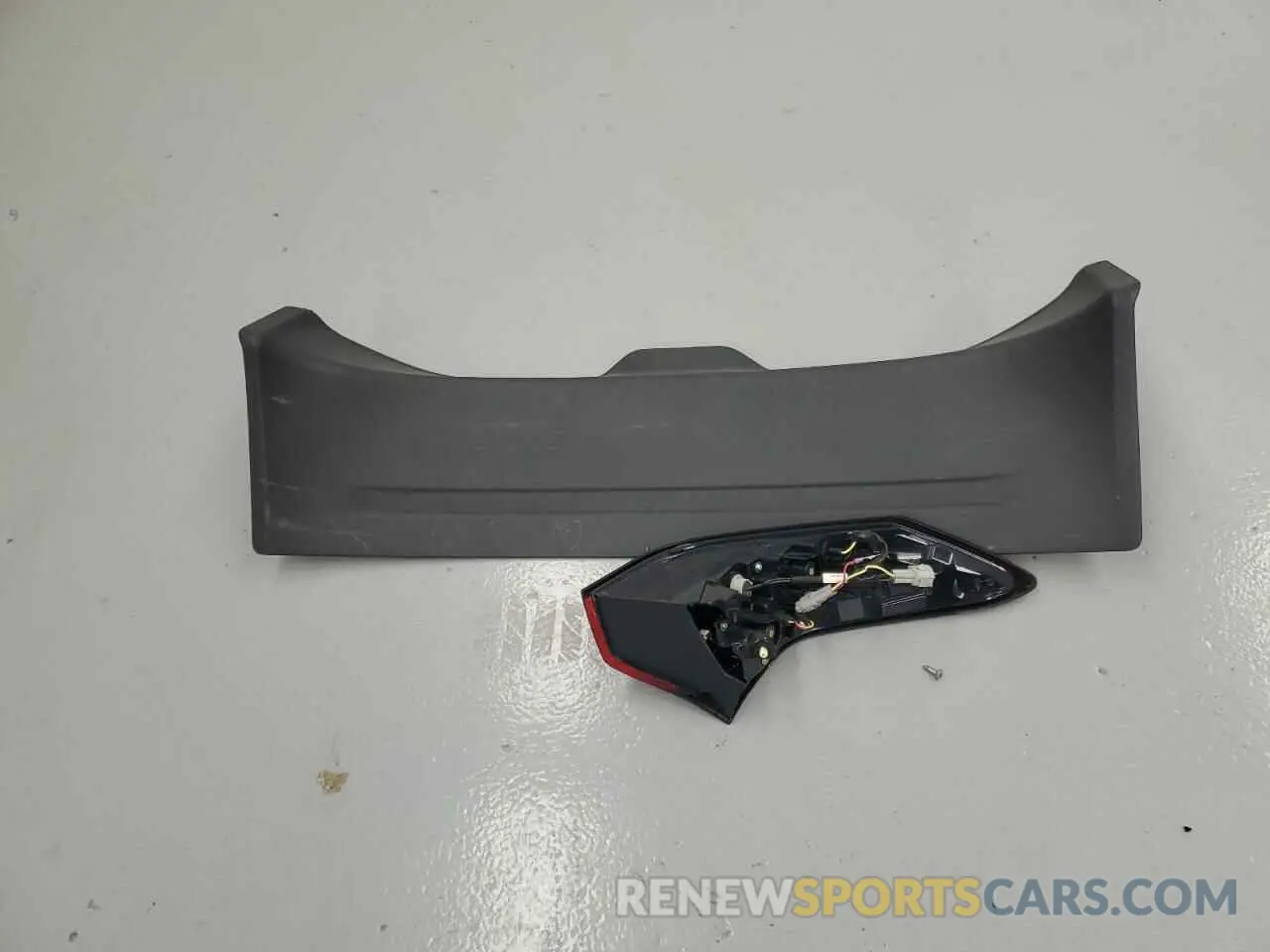 12 Photograph of a damaged car 5N1BT3AA0PC910907 NISSAN ROGUE 2023