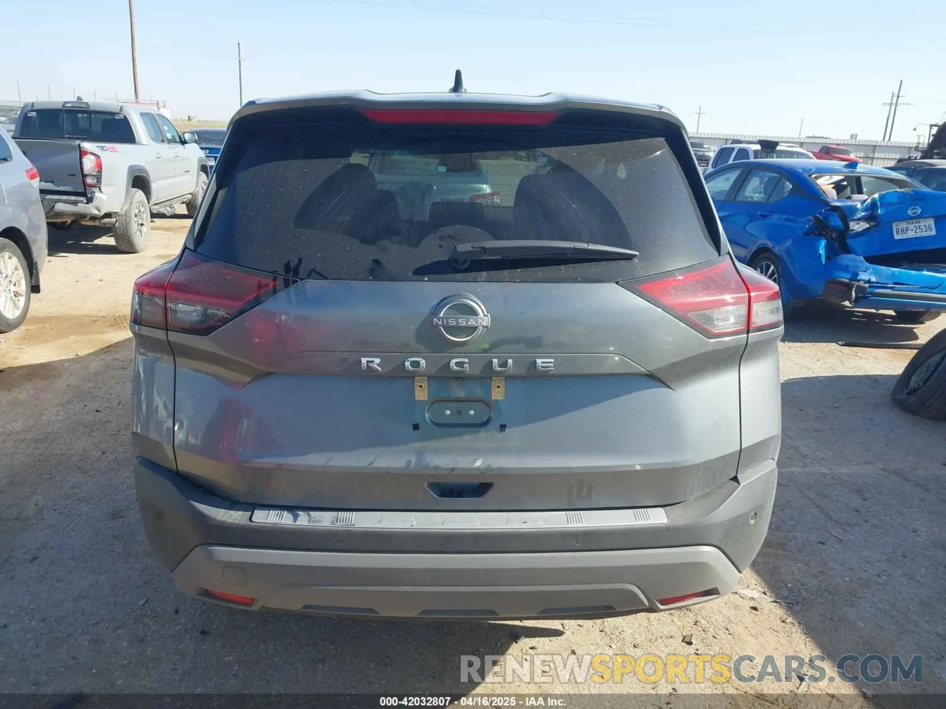 16 Photograph of a damaged car 5N1BT3AA2PC763702 NISSAN ROGUE 2023