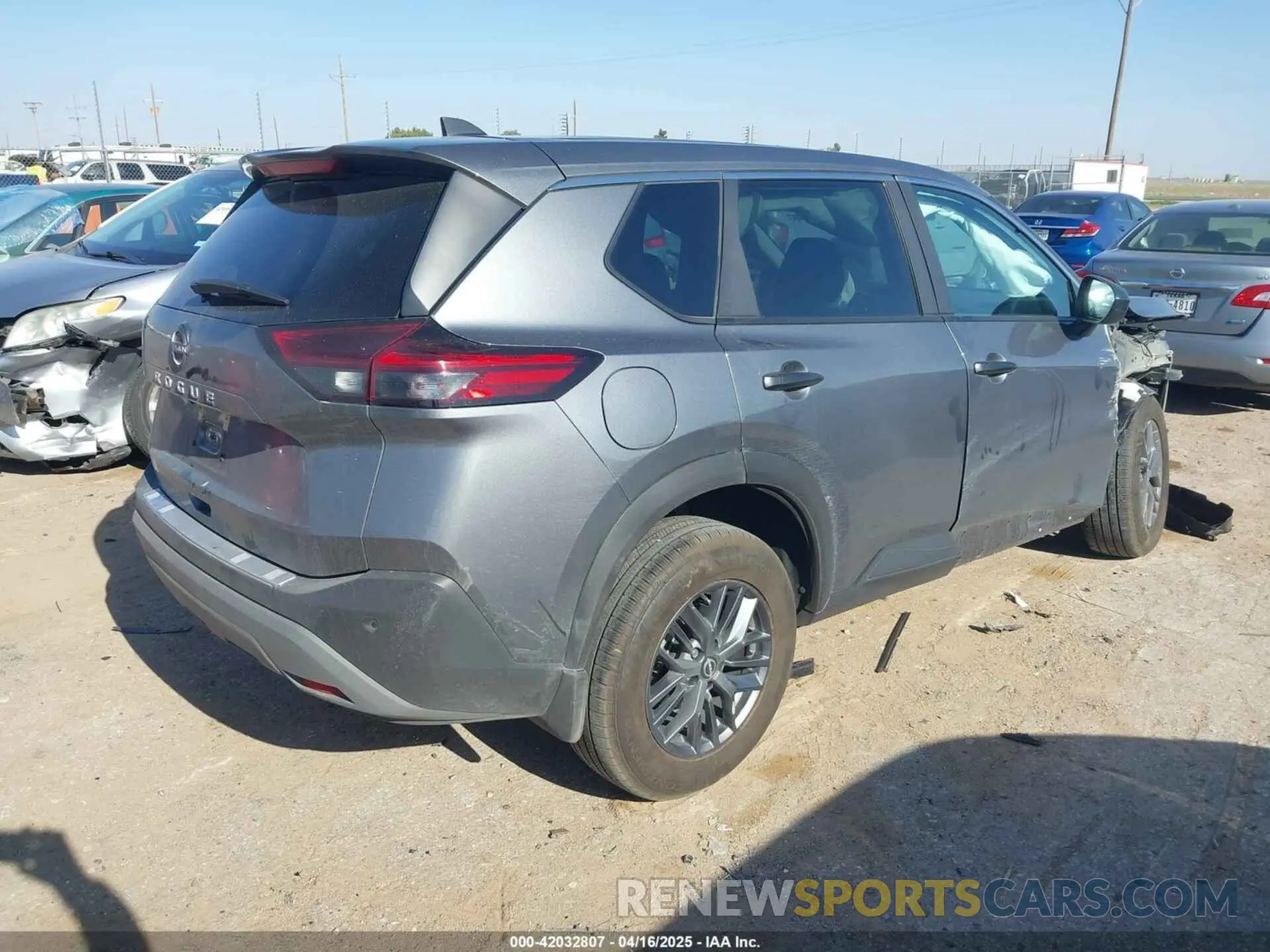 4 Photograph of a damaged car 5N1BT3AA2PC763702 NISSAN ROGUE 2023