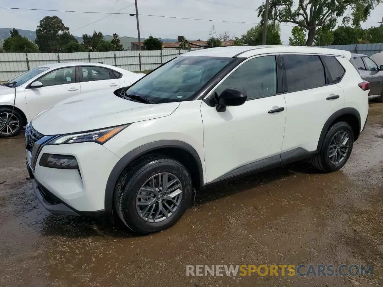 1 Photograph of a damaged car 5N1BT3AA2PC792682 NISSAN ROGUE 2023