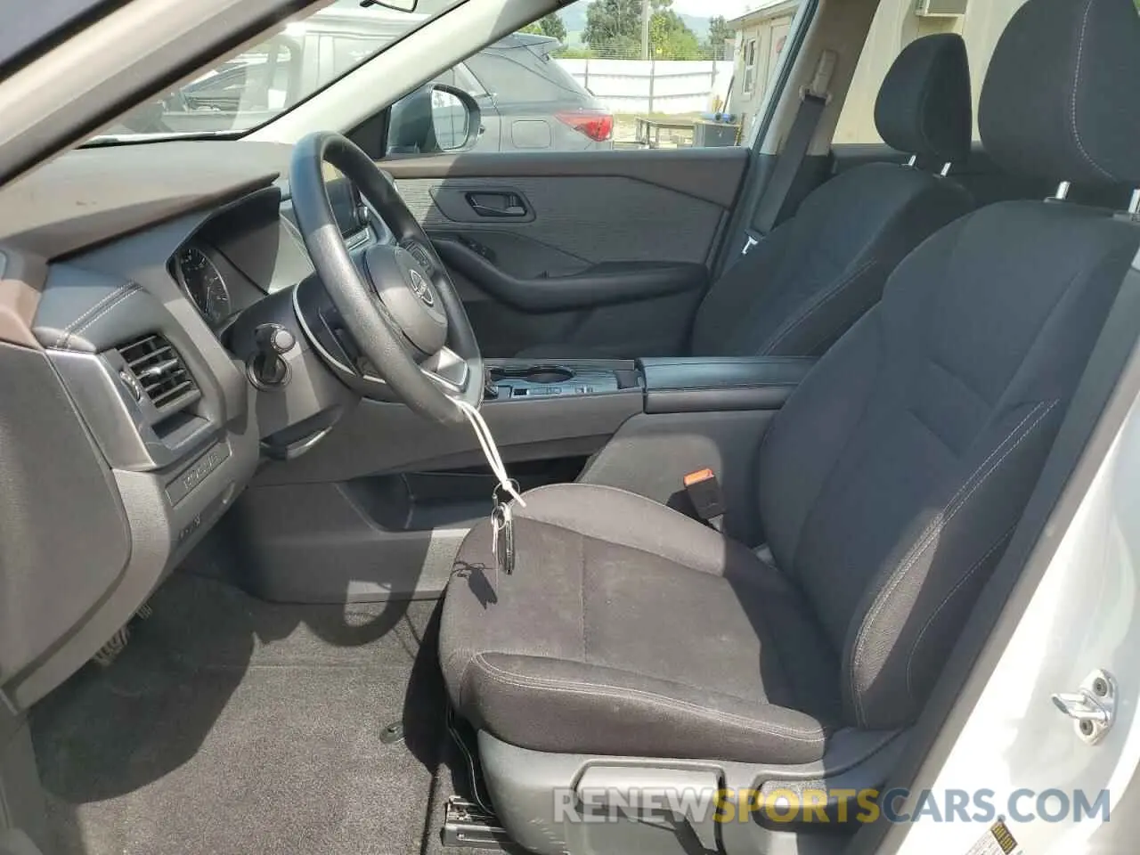 7 Photograph of a damaged car 5N1BT3AA2PC792682 NISSAN ROGUE 2023