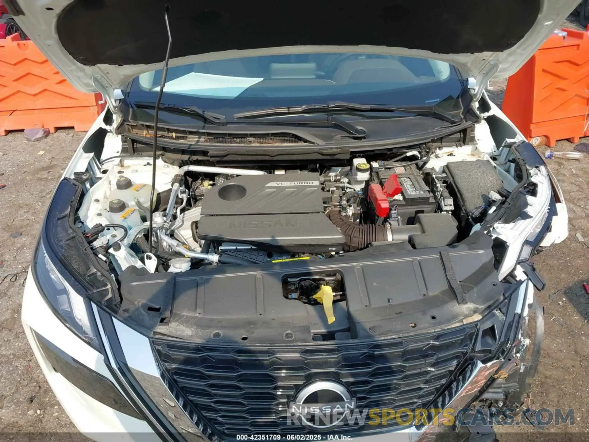 10 Photograph of a damaged car 5N1BT3AA2PC944752 NISSAN ROGUE 2023