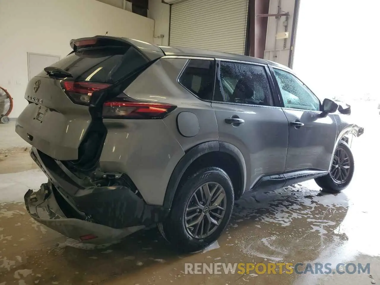 3 Photograph of a damaged car 5N1BT3AA3PC948082 NISSAN ROGUE 2023