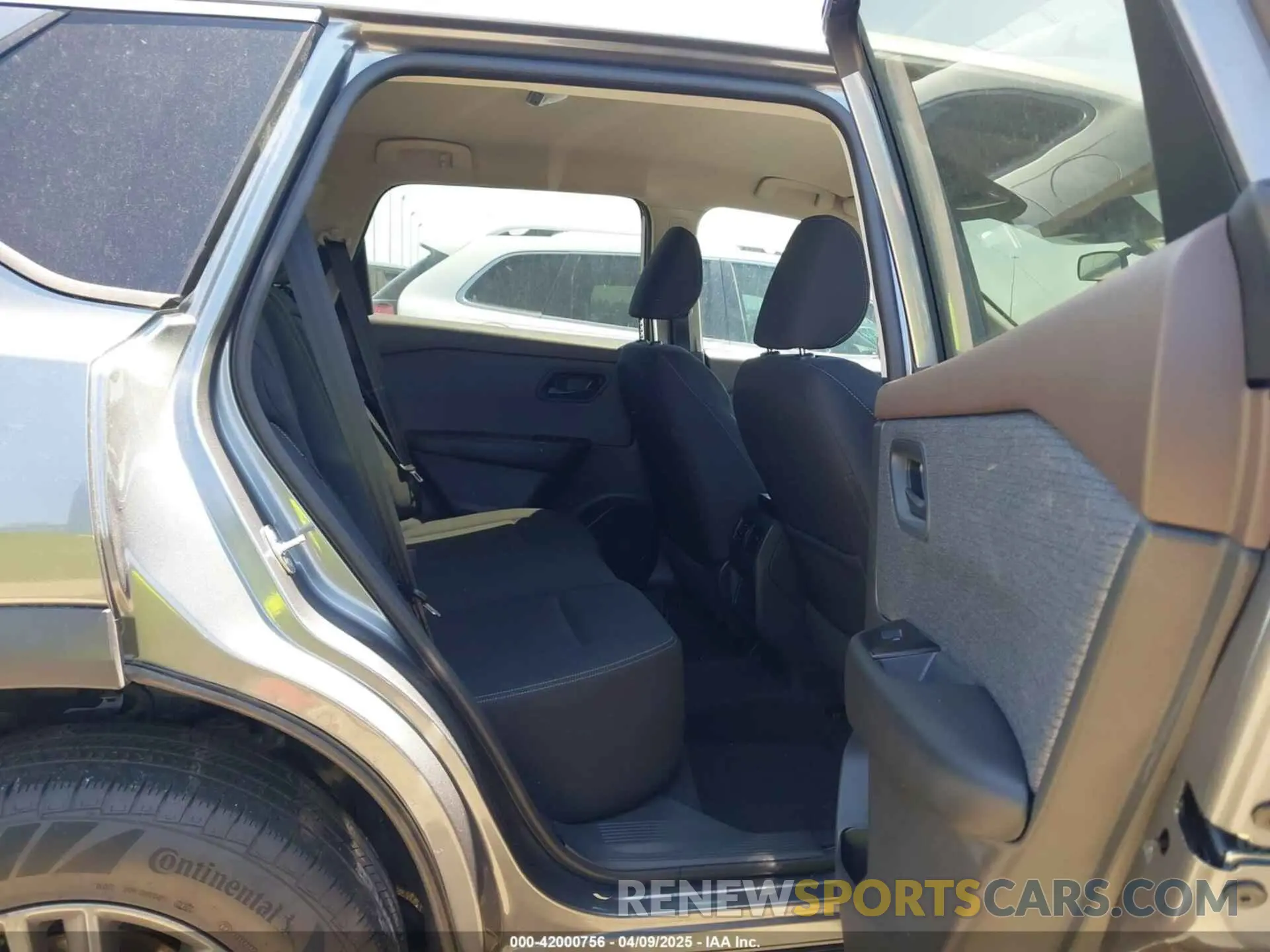 8 Photograph of a damaged car 5N1BT3AA5PC749860 NISSAN ROGUE 2023